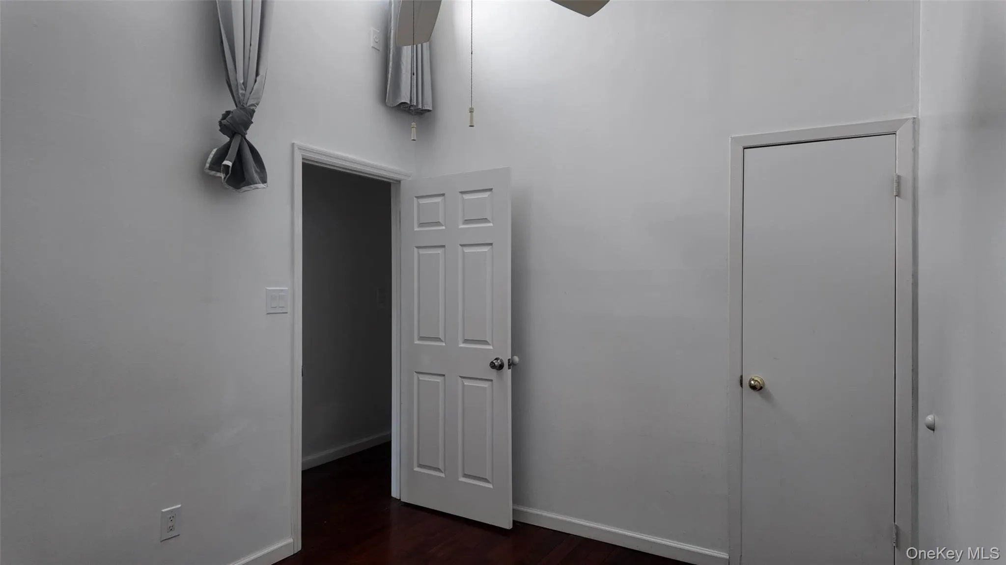84-40 98 Street, New York, NY, 3 Bedrooms Bedrooms, 7 Rooms Rooms,2 BathroomsBathrooms,Residential Lease,For Rent,98,0,998547 84-40 98 Street, New York, NY, 3 Bedrooms Bedrooms, 7 Rooms Rooms,2 BathroomsBathrooms,Residential Lease,For Rent,98,0,998547