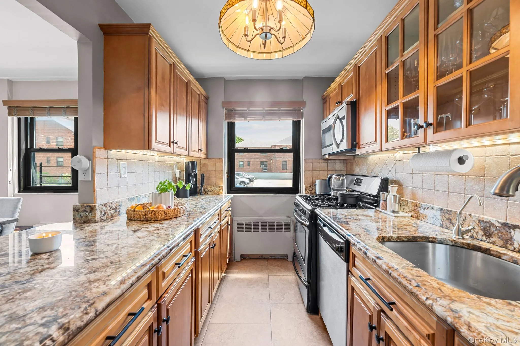 81-16 155, New York, NY, 3 Bedrooms Bedrooms, 5 Rooms Rooms,1 BathroomBathrooms,Residential,For Rent,155,0,998553 81-16 155, New York, NY, 3 Bedrooms Bedrooms, 5 Rooms Rooms,1 BathroomBathrooms,Residential,For Rent,155,0,998553