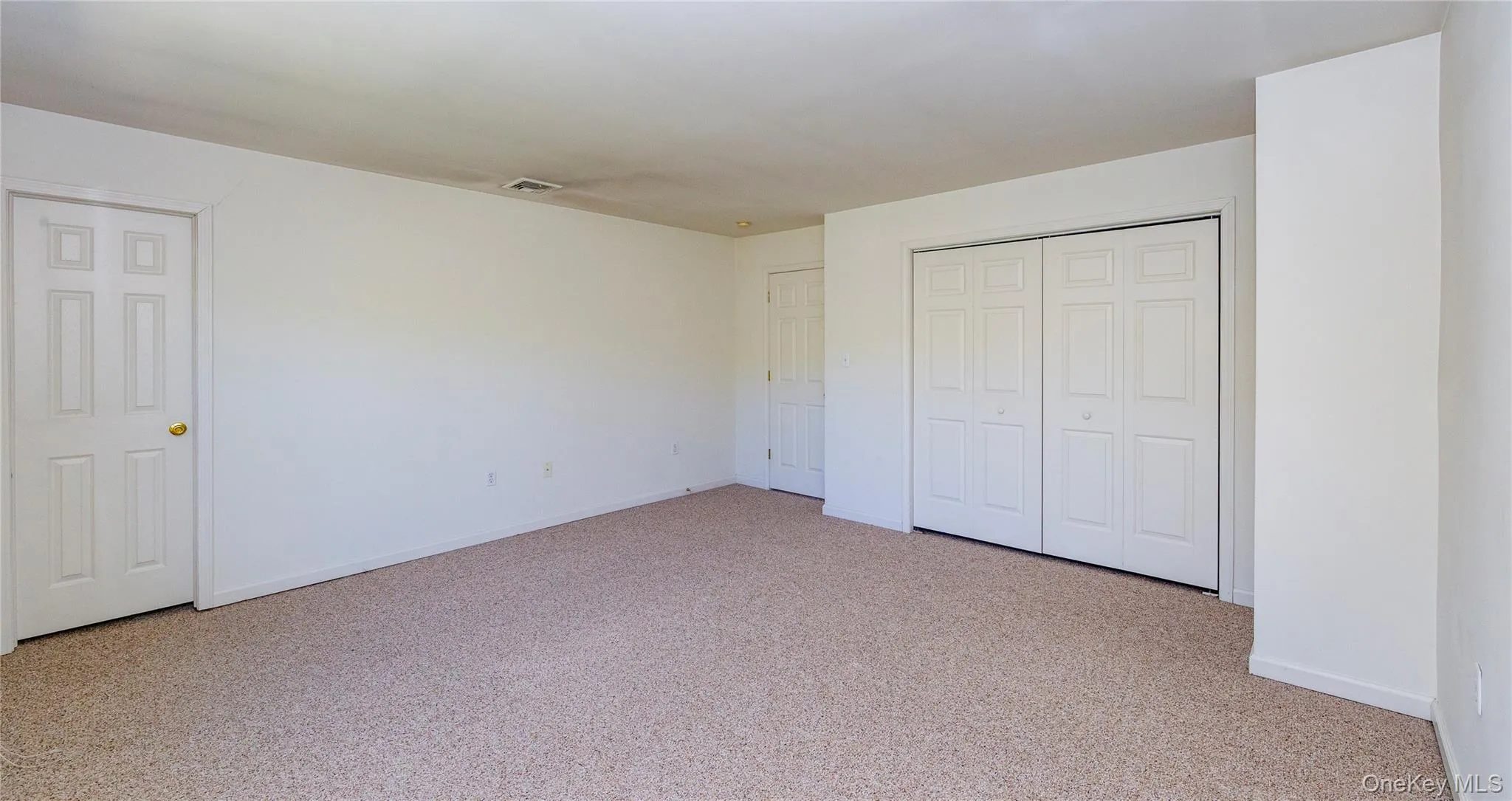 With a double door closet. With a double door closet.