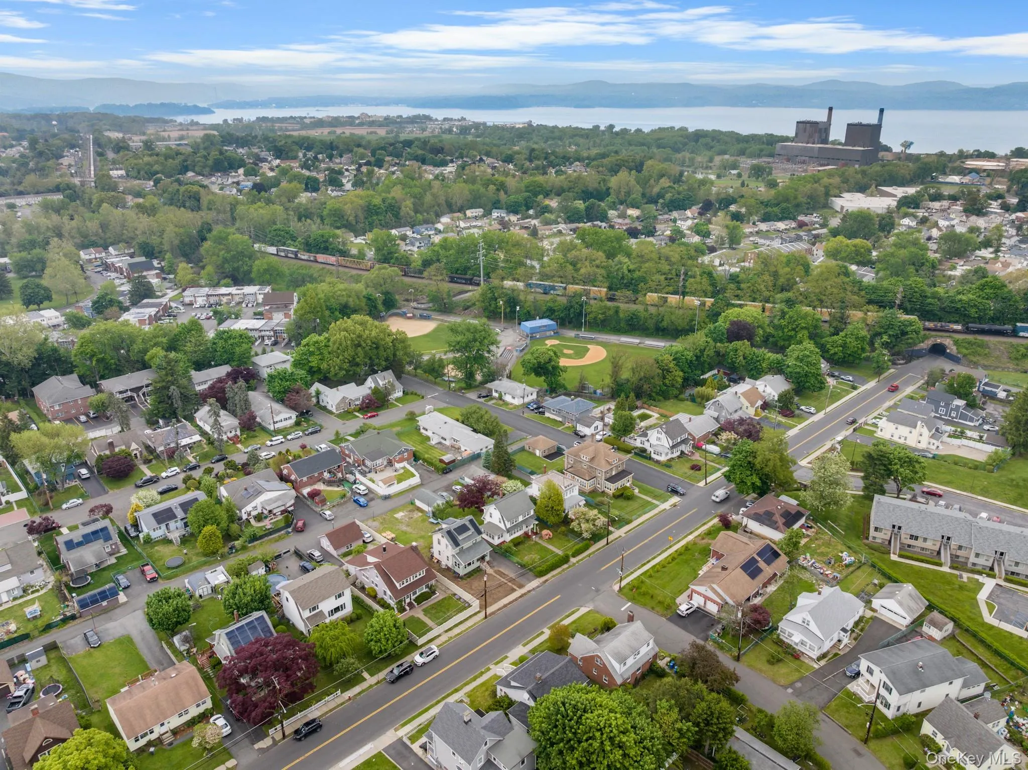 5 Coolidge Street, Haverstraw, NY, 4 Bedrooms Bedrooms, 9 Rooms Rooms,2 BathroomsBathrooms,Residential,For Rent,Coolidge,0,998559 5 Coolidge Street, Haverstraw, NY, 4 Bedrooms Bedrooms, 9 Rooms Rooms,2 BathroomsBathrooms,Residential,For Rent,Coolidge,0,998559