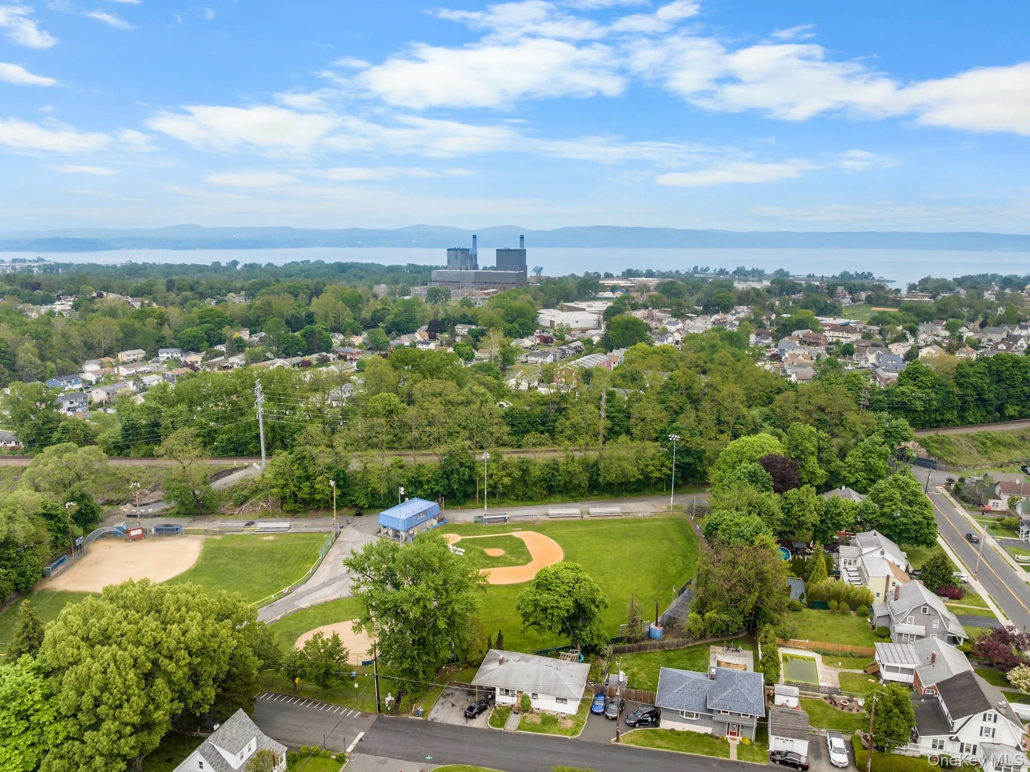 5 Coolidge Street, Haverstraw, NY, 4 Bedrooms Bedrooms, 9 Rooms Rooms,2 BathroomsBathrooms,Residential,For Rent,Coolidge,0,998559 5 Coolidge Street, Haverstraw, NY, 4 Bedrooms Bedrooms, 9 Rooms Rooms,2 BathroomsBathrooms,Residential,For Rent,Coolidge,0,998559