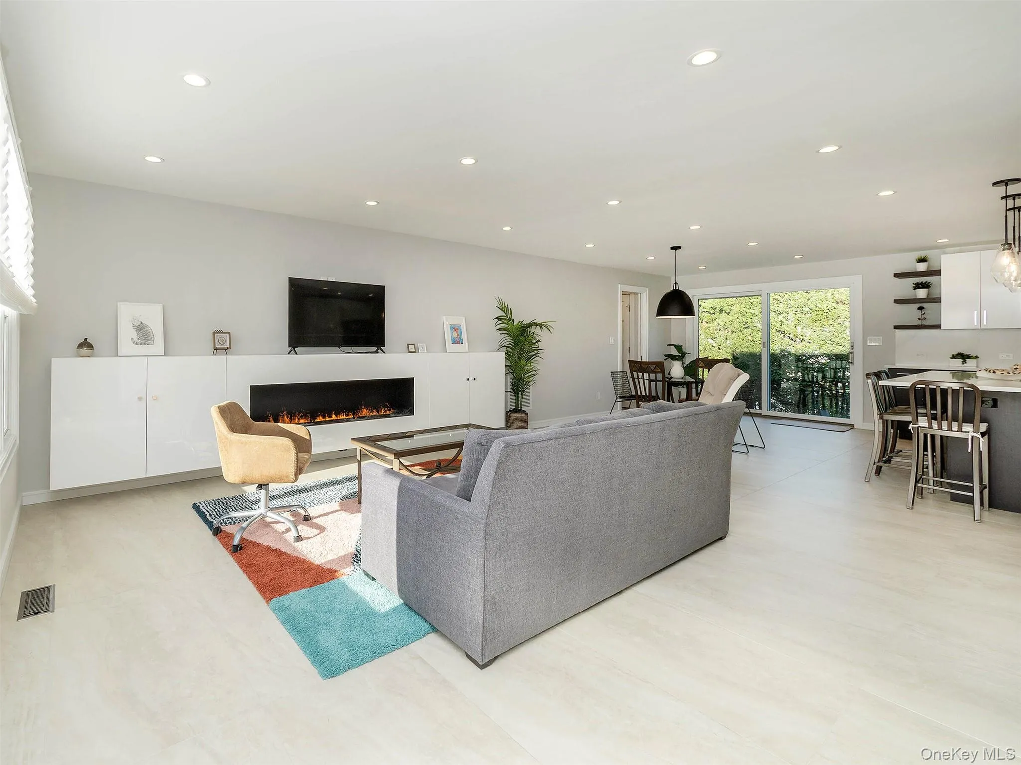 27 Pine Street, North Hempstead, NY, 4 Bedrooms Bedrooms, 8 Rooms Rooms,4 BathroomsBathrooms,Residential Lease,For Rent,Pine,0,998566 27 Pine Street, North Hempstead, NY, 4 Bedrooms Bedrooms, 8 Rooms Rooms,4 BathroomsBathrooms,Residential Lease,For Rent,Pine,0,998566