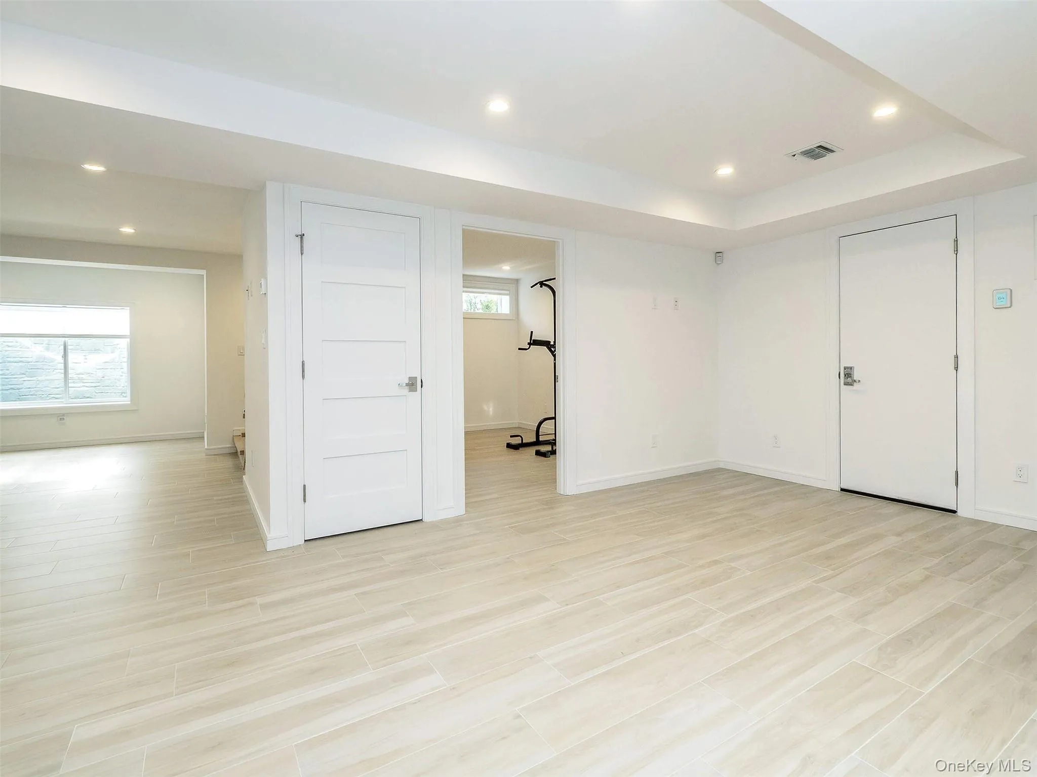 27 Pine Street, North Hempstead, NY, 4 Bedrooms Bedrooms, 8 Rooms Rooms,4 BathroomsBathrooms,Residential Lease,For Rent,Pine,0,998566 27 Pine Street, North Hempstead, NY, 4 Bedrooms Bedrooms, 8 Rooms Rooms,4 BathroomsBathrooms,Residential Lease,For Rent,Pine,0,998566