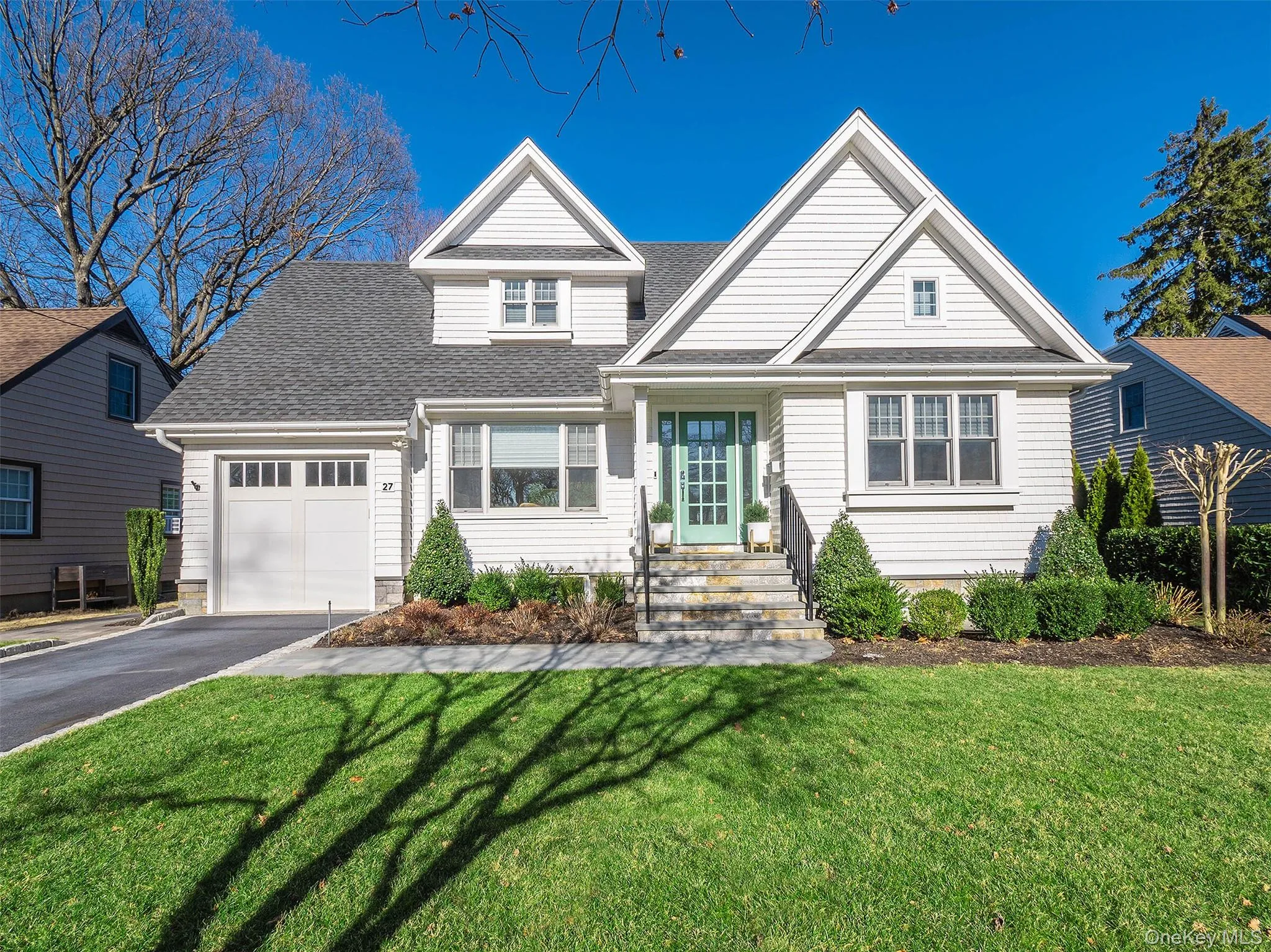 27 Pine Street, North Hempstead, NY, 4 Bedrooms Bedrooms, 8 Rooms Rooms,4 BathroomsBathrooms,Residential Lease,For Rent,Pine,0,998566 27 Pine Street, North Hempstead, NY, 4 Bedrooms Bedrooms, 8 Rooms Rooms,4 BathroomsBathrooms,Residential Lease,For Rent,Pine,0,998566