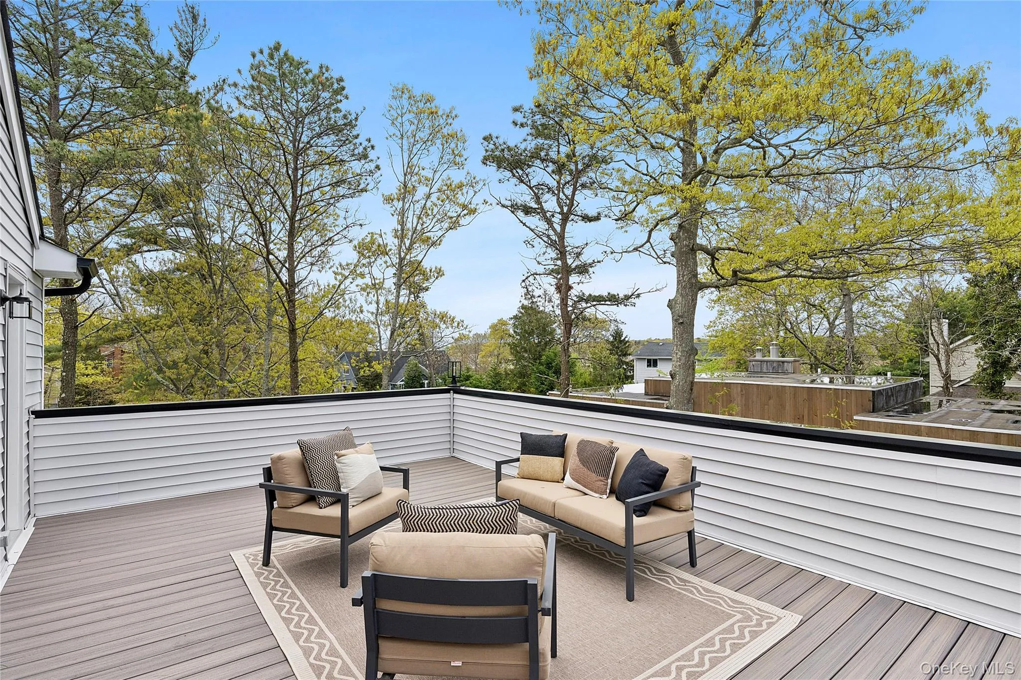 53 Shore Road, Southampton, NY, 3 Bedrooms Bedrooms, 7 Rooms Rooms,2 BathroomsBathrooms,Residential,For Rent,Shore,0,998567 53 Shore Road, Southampton, NY, 3 Bedrooms Bedrooms, 7 Rooms Rooms,2 BathroomsBathrooms,Residential,For Rent,Shore,0,998567