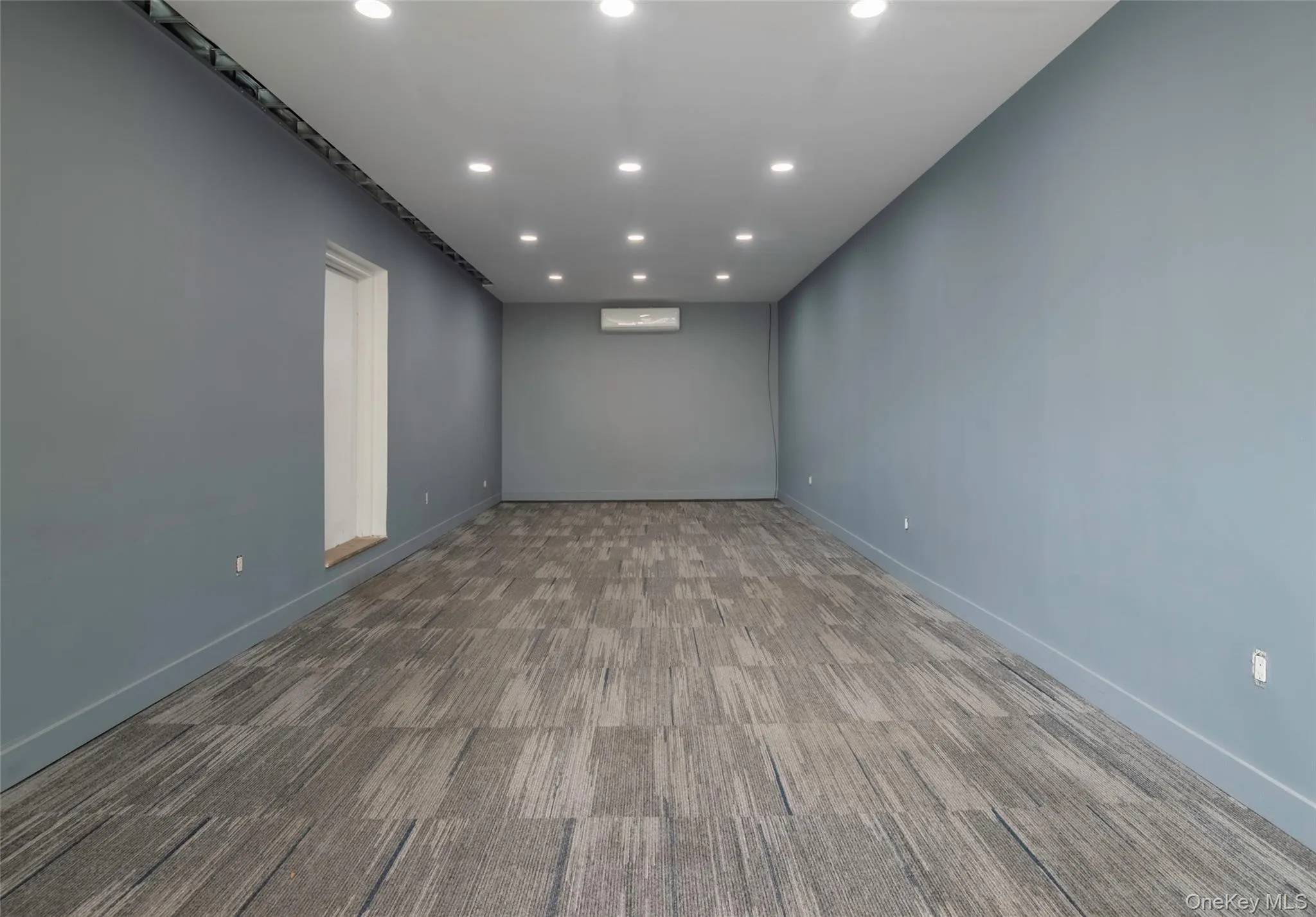42-04/06 192nd Street, New York, NY, ,Commercial Lease,For Rent,192nd,0,998568 42-04/06 192nd Street, New York, NY, ,Commercial Lease,For Rent,192nd,0,998568