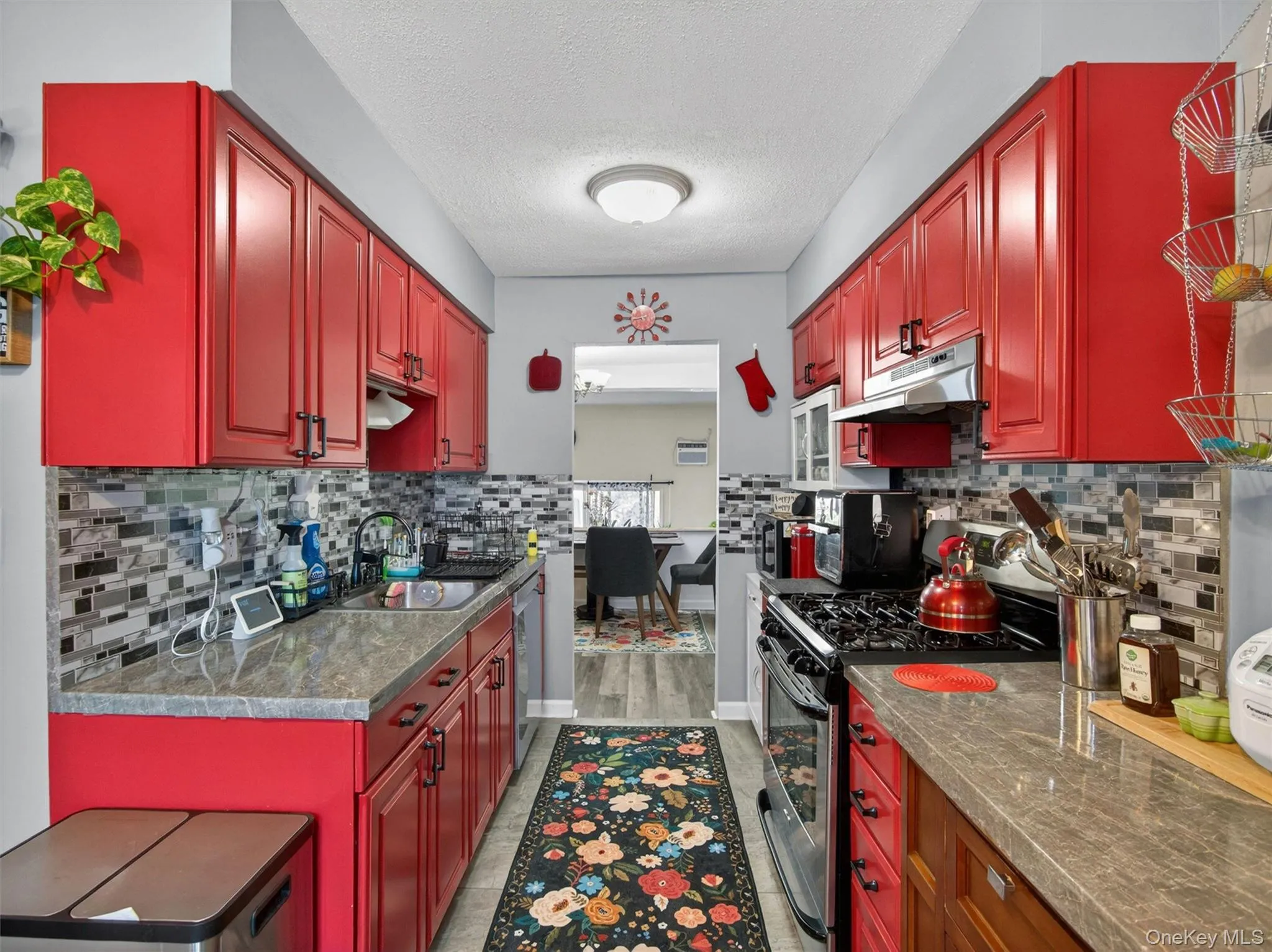 41 Mc Laughlin Avenue, Haverstraw, NY, 3 Bedrooms Bedrooms, 6 Rooms Rooms,1 BathroomBathrooms,Residential,For Rent,Mc Laughlin,0,998580 41 Mc Laughlin Avenue, Haverstraw, NY, 3 Bedrooms Bedrooms, 6 Rooms Rooms,1 BathroomBathrooms,Residential,For Rent,Mc Laughlin,0,998580