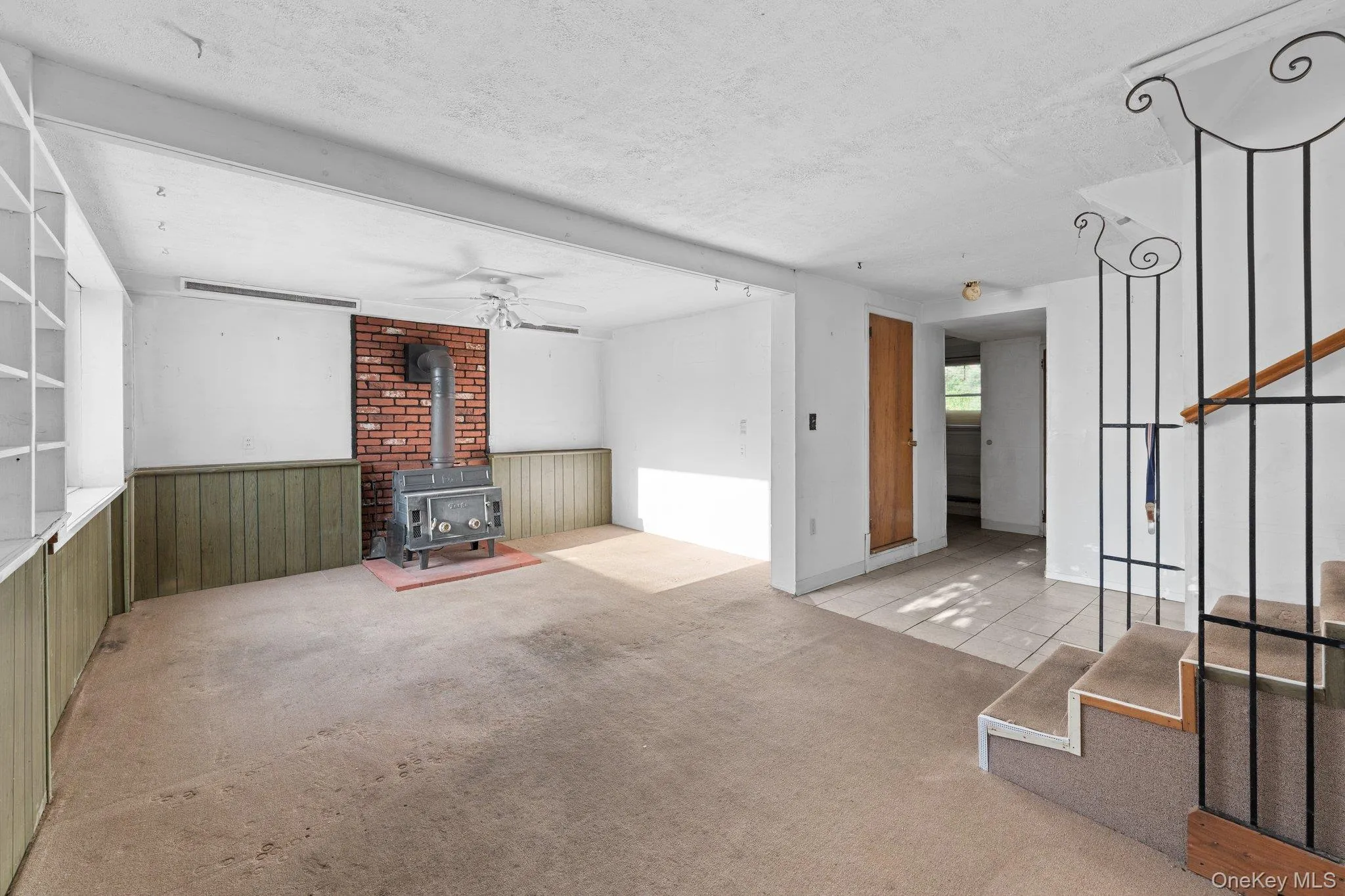 23 Library Lane, Oyster Bay, NY, 4 Bedrooms Bedrooms, 8 Rooms Rooms,2 BathroomsBathrooms,Residential Sale,For Rent,Library,0,998581 23 Library Lane, Oyster Bay, NY, 4 Bedrooms Bedrooms, 8 Rooms Rooms,2 BathroomsBathrooms,Residential Sale,For Rent,Library,0,998581