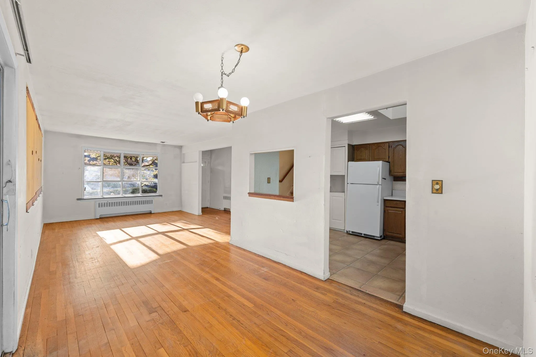 23 Library Lane, Oyster Bay, NY, 4 Bedrooms Bedrooms, 8 Rooms Rooms,2 BathroomsBathrooms,Residential Sale,For Rent,Library,0,998581 23 Library Lane, Oyster Bay, NY, 4 Bedrooms Bedrooms, 8 Rooms Rooms,2 BathroomsBathrooms,Residential Sale,For Rent,Library,0,998581