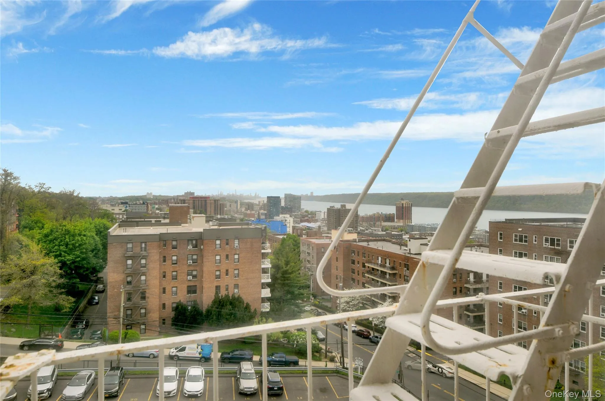 300 Broadway, Yonkers, NY, 2 Bedrooms Bedrooms, 5 Rooms Rooms,1 BathroomBathrooms,Residential,For Rent,Broadway,0,998583 300 Broadway, Yonkers, NY, 2 Bedrooms Bedrooms, 5 Rooms Rooms,1 BathroomBathrooms,Residential,For Rent,Broadway,0,998583