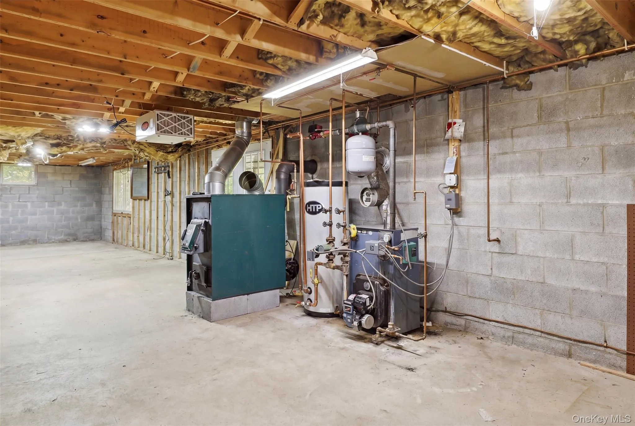 128 Sawmill Road, Red Hook, NY, 3 Bedrooms Bedrooms, 6 Rooms Rooms,2 BathroomsBathrooms,Residential,For Rent,Sawmill,0,998584 128 Sawmill Road, Red Hook, NY, 3 Bedrooms Bedrooms, 6 Rooms Rooms,2 BathroomsBathrooms,Residential,For Rent,Sawmill,0,998584