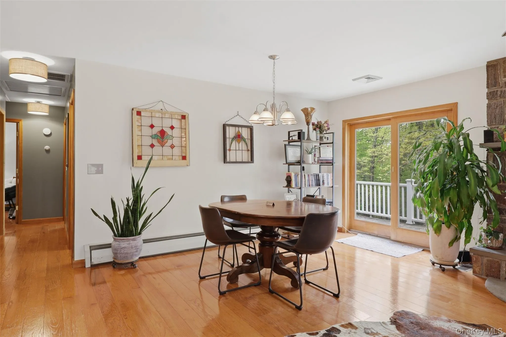 128 Sawmill Road, Red Hook, NY, 3 Bedrooms Bedrooms, 6 Rooms Rooms,2 BathroomsBathrooms,Residential,For Rent,Sawmill,0,998584 128 Sawmill Road, Red Hook, NY, 3 Bedrooms Bedrooms, 6 Rooms Rooms,2 BathroomsBathrooms,Residential,For Rent,Sawmill,0,998584