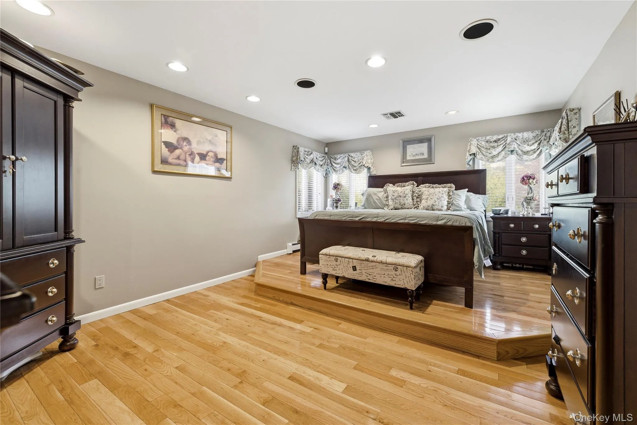 3379 Harold Street, Hempstead, NY, 4 Bedrooms Bedrooms, 9 Rooms Rooms,2 BathroomsBathrooms,Residential,For Rent,Harold,0,998587 3379 Harold Street, Hempstead, NY, 4 Bedrooms Bedrooms, 9 Rooms Rooms,2 BathroomsBathrooms,Residential,For Rent,Harold,0,998587