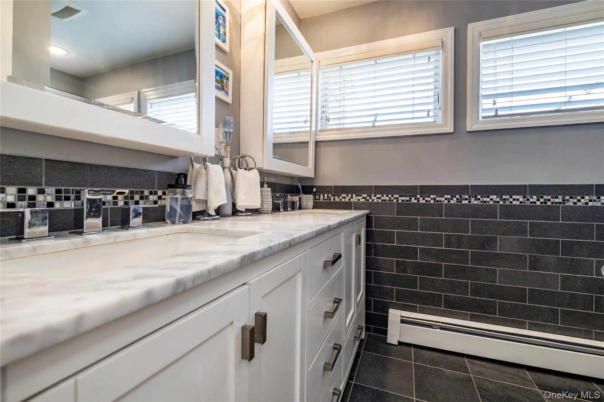 3379 Harold Street, Hempstead, NY, 4 Bedrooms Bedrooms, 9 Rooms Rooms,2 BathroomsBathrooms,Residential,For Rent,Harold,0,998587 3379 Harold Street, Hempstead, NY, 4 Bedrooms Bedrooms, 9 Rooms Rooms,2 BathroomsBathrooms,Residential,For Rent,Harold,0,998587