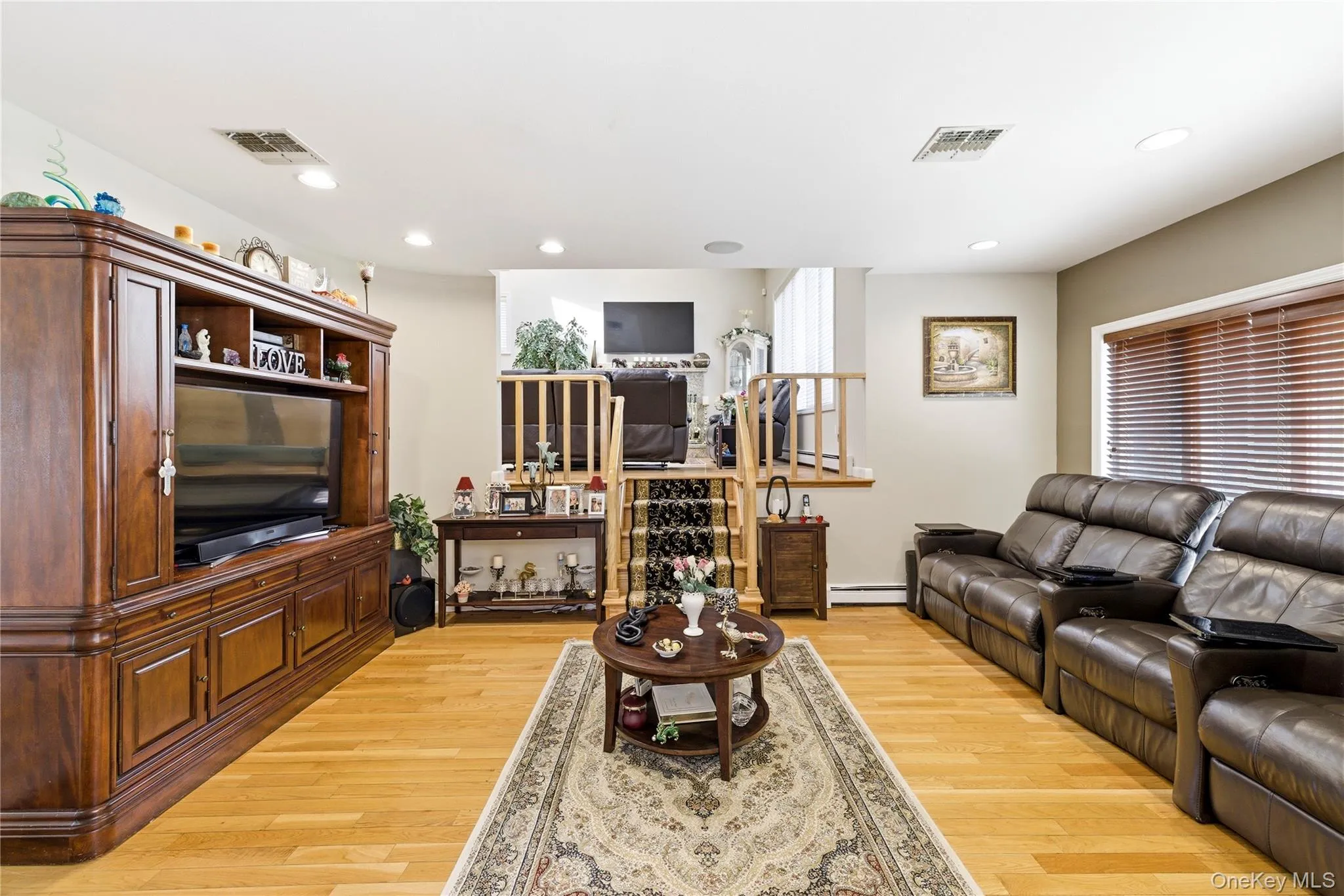 3379 Harold Street, Hempstead, NY, 4 Bedrooms Bedrooms, 9 Rooms Rooms,2 BathroomsBathrooms,Residential,For Rent,Harold,0,998587 3379 Harold Street, Hempstead, NY, 4 Bedrooms Bedrooms, 9 Rooms Rooms,2 BathroomsBathrooms,Residential,For Rent,Harold,0,998587