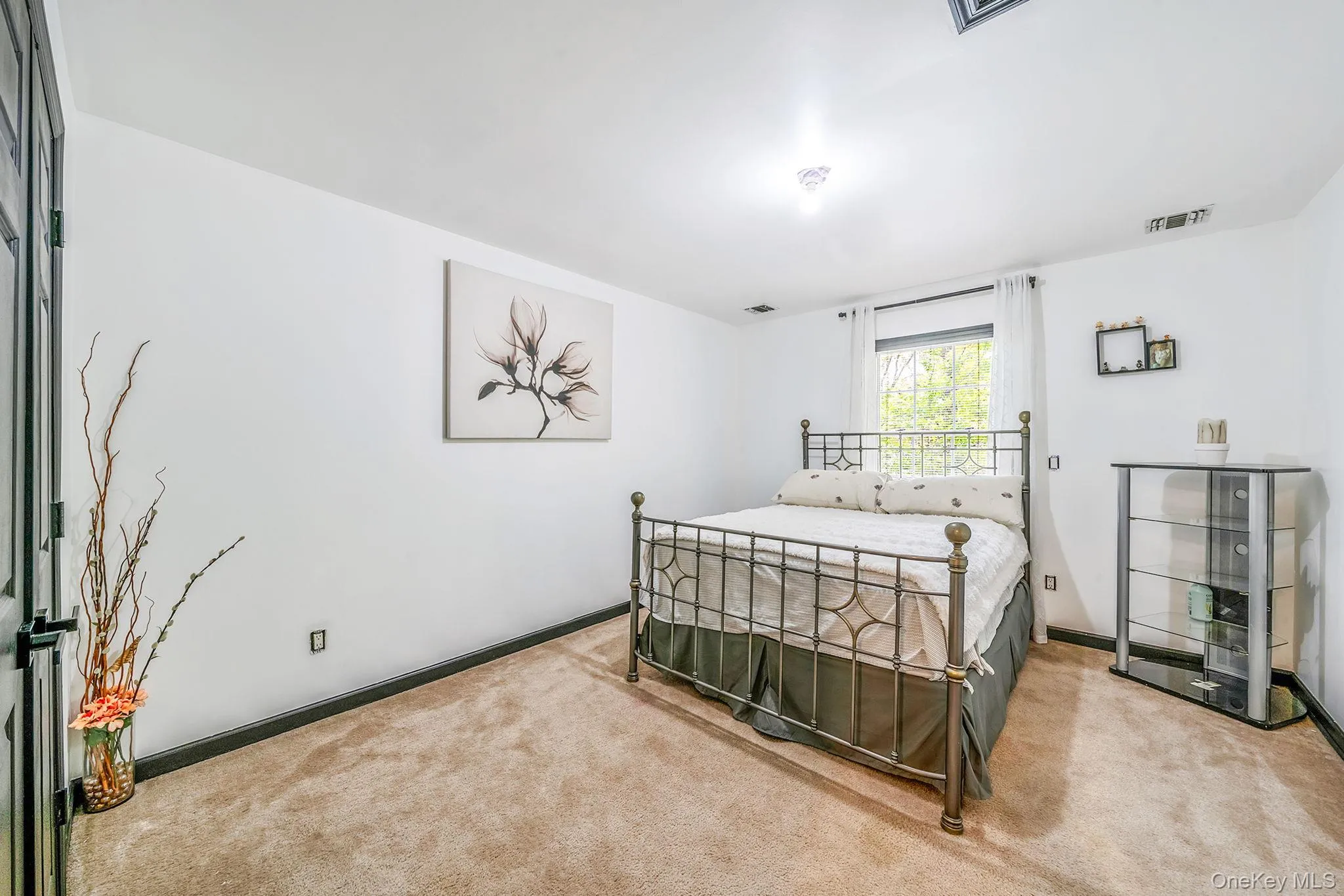 72 Rushmore Street, Huntington, NY, 4 Bedrooms Bedrooms, 8 Rooms Rooms,2 BathroomsBathrooms,Residential,For Rent,Rushmore,0,998588 72 Rushmore Street, Huntington, NY, 4 Bedrooms Bedrooms, 8 Rooms Rooms,2 BathroomsBathrooms,Residential,For Rent,Rushmore,0,998588