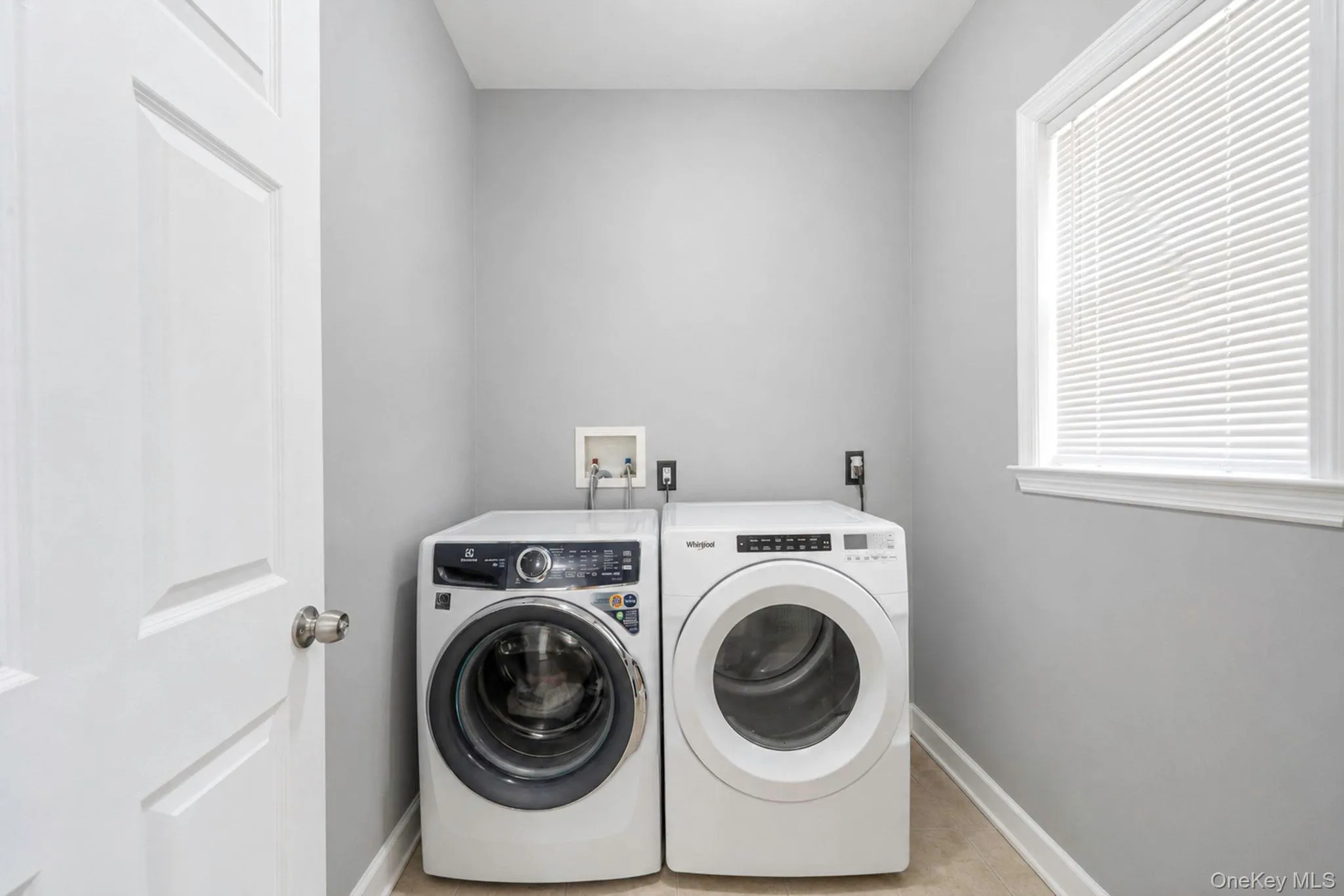 72 Rushmore Street, Huntington, NY, 4 Bedrooms Bedrooms, 8 Rooms Rooms,2 BathroomsBathrooms,Residential,For Rent,Rushmore,0,998588 72 Rushmore Street, Huntington, NY, 4 Bedrooms Bedrooms, 8 Rooms Rooms,2 BathroomsBathrooms,Residential,For Rent,Rushmore,0,998588