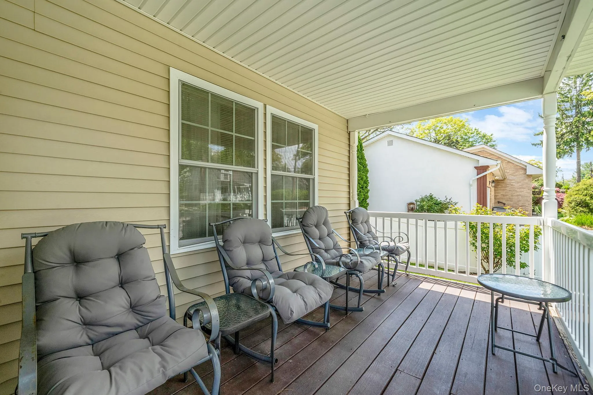 72 Rushmore Street, Huntington, NY, 4 Bedrooms Bedrooms, 8 Rooms Rooms,2 BathroomsBathrooms,Residential,For Rent,Rushmore,0,998588 72 Rushmore Street, Huntington, NY, 4 Bedrooms Bedrooms, 8 Rooms Rooms,2 BathroomsBathrooms,Residential,For Rent,Rushmore,0,998588