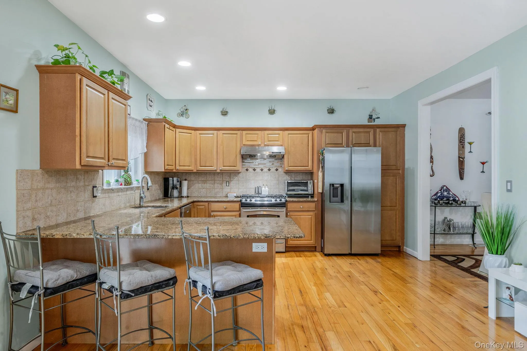 72 Rushmore Street, Huntington, NY, 4 Bedrooms Bedrooms, 8 Rooms Rooms,2 BathroomsBathrooms,Residential,For Rent,Rushmore,0,998588 72 Rushmore Street, Huntington, NY, 4 Bedrooms Bedrooms, 8 Rooms Rooms,2 BathroomsBathrooms,Residential,For Rent,Rushmore,0,998588