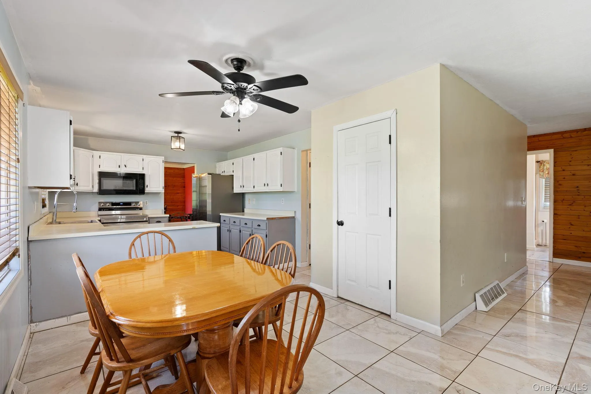 4 Brook Court, Montgomery, NY, 3 Bedrooms Bedrooms, 10 Rooms Rooms,3 BathroomsBathrooms,Residential,For Rent,Brook,0,998593 4 Brook Court, Montgomery, NY, 3 Bedrooms Bedrooms, 10 Rooms Rooms,3 BathroomsBathrooms,Residential,For Rent,Brook,0,998593
