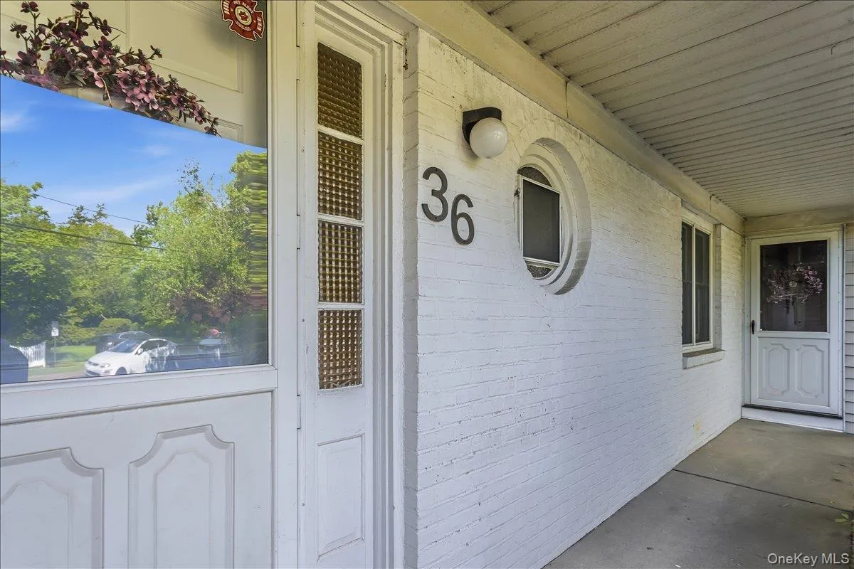 36 Roosevelt Place, Hempstead, NY, 6 Bedrooms Bedrooms, 13 Rooms Rooms,4 BathroomsBathrooms,Residential,For Rent,Roosevelt,0,998600 36 Roosevelt Place, Hempstead, NY, 6 Bedrooms Bedrooms, 13 Rooms Rooms,4 BathroomsBathrooms,Residential,For Rent,Roosevelt,0,998600