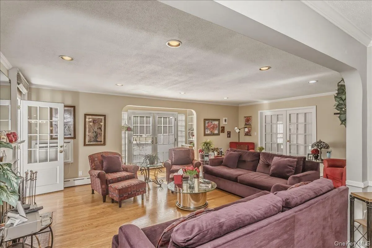 36 Roosevelt Place, Hempstead, NY, 6 Bedrooms Bedrooms, 13 Rooms Rooms,4 BathroomsBathrooms,Residential,For Rent,Roosevelt,0,998600 36 Roosevelt Place, Hempstead, NY, 6 Bedrooms Bedrooms, 13 Rooms Rooms,4 BathroomsBathrooms,Residential,For Rent,Roosevelt,0,998600
