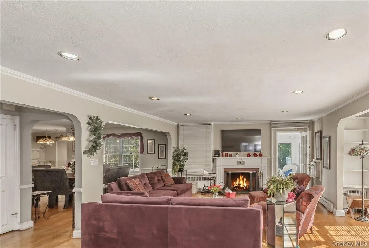 36 Roosevelt Place, Hempstead, NY, 6 Bedrooms Bedrooms, 13 Rooms Rooms,4 BathroomsBathrooms,Residential,For Rent,Roosevelt,0,998600 36 Roosevelt Place, Hempstead, NY, 6 Bedrooms Bedrooms, 13 Rooms Rooms,4 BathroomsBathrooms,Residential,For Rent,Roosevelt,0,998600