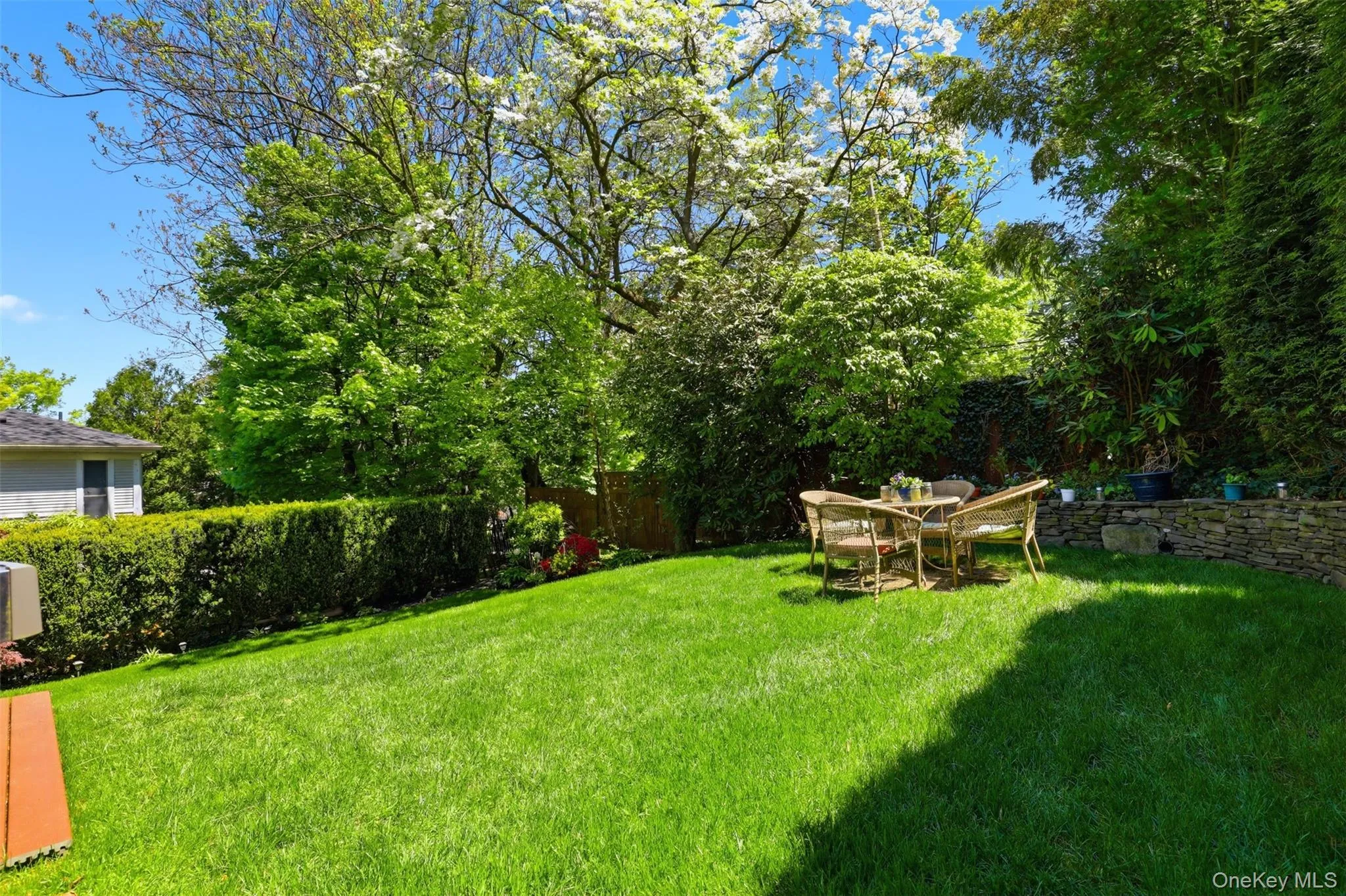3 Johnson Place, Greenburgh, NY, 4 Bedrooms Bedrooms, 15 Rooms Rooms,3 BathroomsBathrooms,Residential,For Rent,Johnson,0,KEY998601 3 Johnson Place, Greenburgh, NY, 4 Bedrooms Bedrooms, 15 Rooms Rooms,3 BathroomsBathrooms,Residential,For Rent,Johnson,0,KEY998601