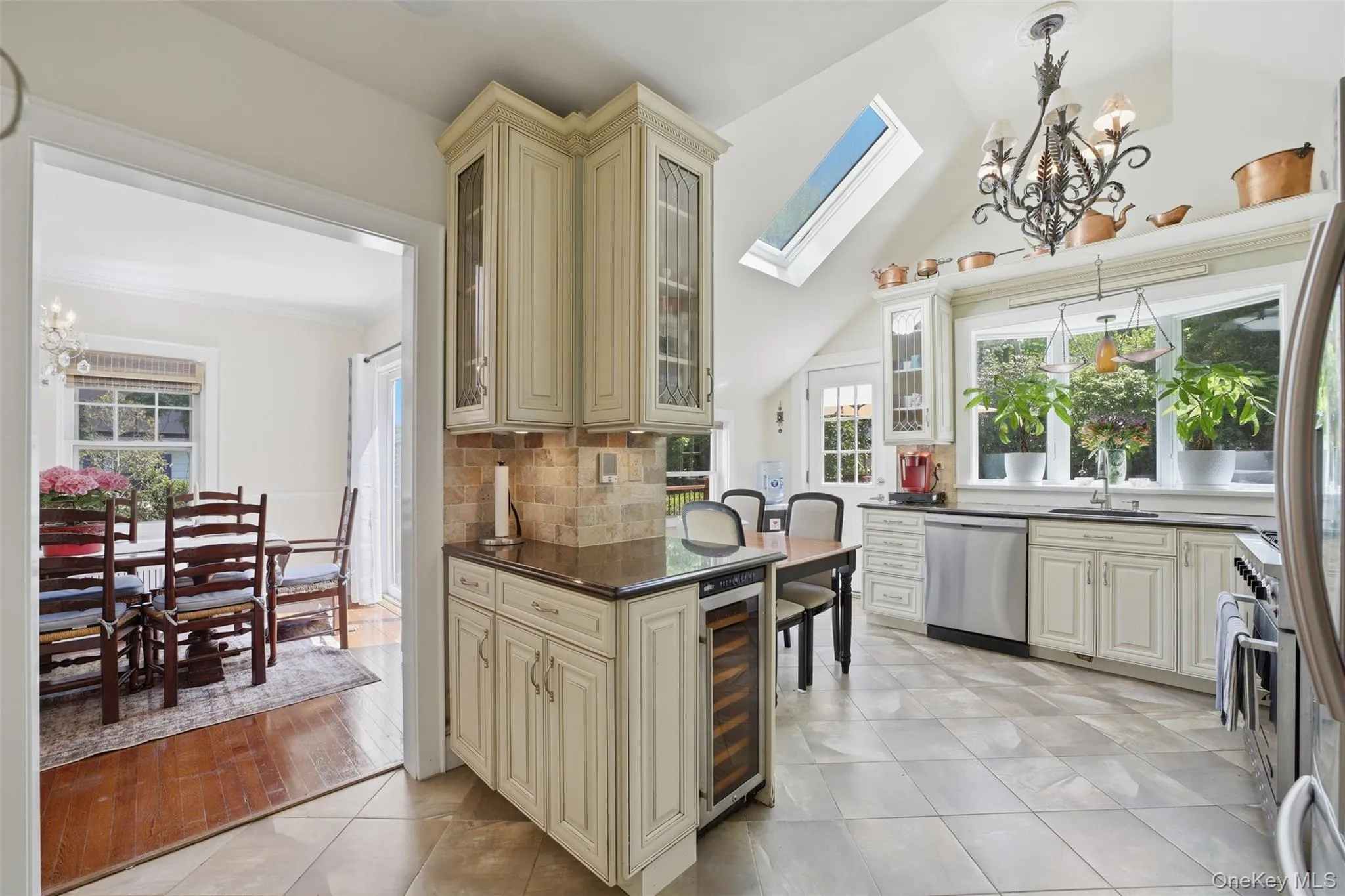 3 Johnson Place, Greenburgh, NY, 4 Bedrooms Bedrooms, 15 Rooms Rooms,3 BathroomsBathrooms,Residential,For Rent,Johnson,0,KEY998601 3 Johnson Place, Greenburgh, NY, 4 Bedrooms Bedrooms, 15 Rooms Rooms,3 BathroomsBathrooms,Residential,For Rent,Johnson,0,KEY998601