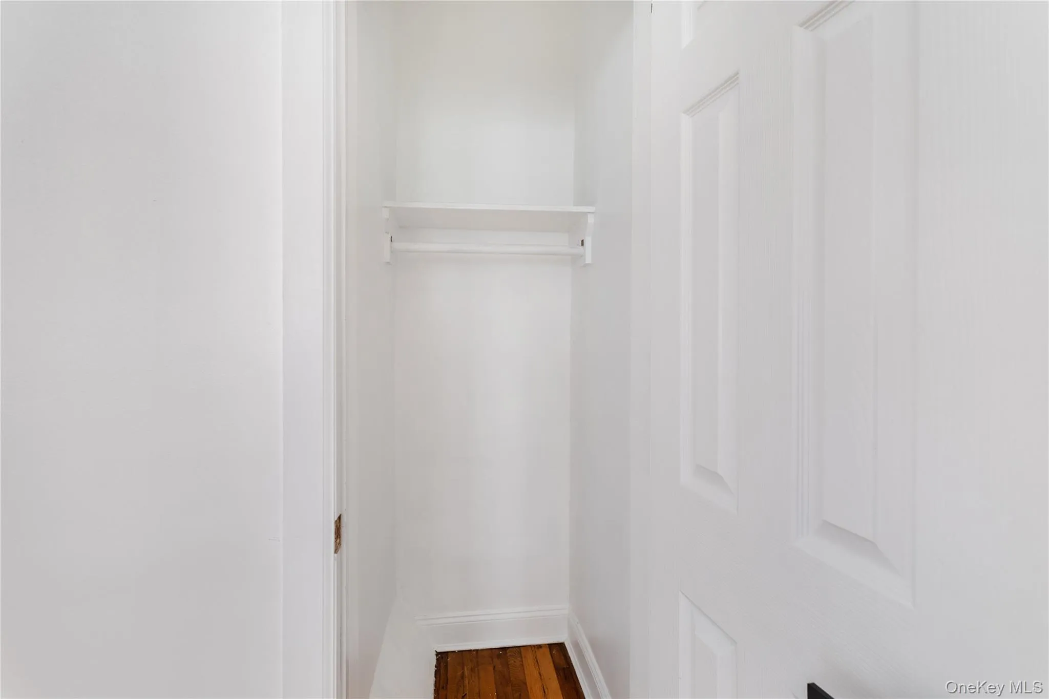 52 Adrian Avenue, New York, NY, 2 Bedrooms Bedrooms, 7 Rooms Rooms,1 BathroomBathrooms,Residential Lease,For Rent,Adrian,0,998602 52 Adrian Avenue, New York, NY, 2 Bedrooms Bedrooms, 7 Rooms Rooms,1 BathroomBathrooms,Residential Lease,For Rent,Adrian,0,998602