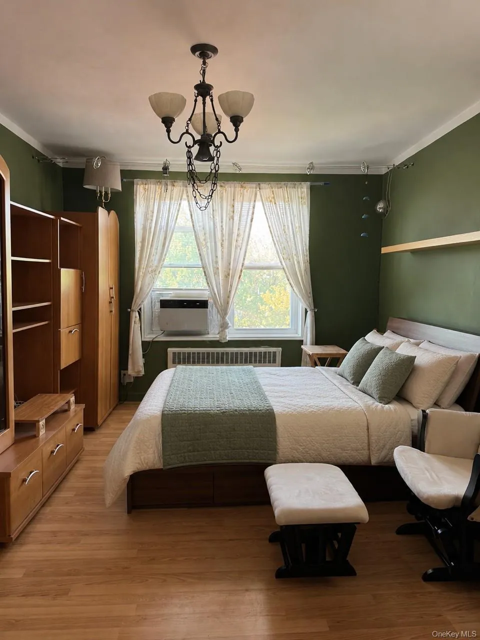 8455 Daniels Street, New York, NY, 1 Bedroom Bedrooms, 3 Rooms Rooms,1 BathroomBathrooms,Residential Lease,For Rent,Daniels,0,998607 8455 Daniels Street, New York, NY, 1 Bedroom Bedrooms, 3 Rooms Rooms,1 BathroomBathrooms,Residential Lease,For Rent,Daniels,0,998607