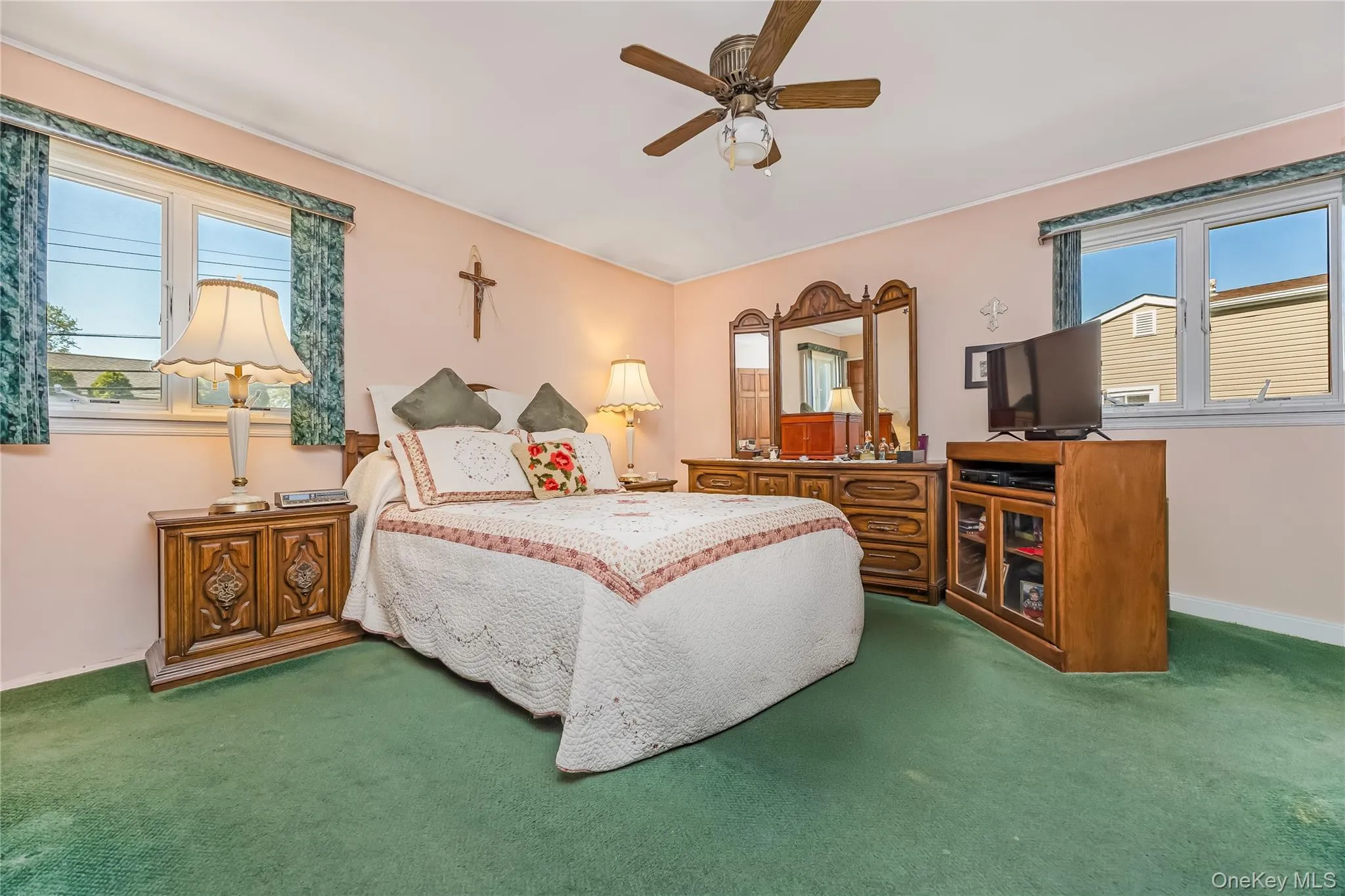 18 Tacoma Lane, Oyster Bay, NY, 4 Bedrooms Bedrooms, 7 Rooms Rooms,2 BathroomsBathrooms,Residential,For Rent,Tacoma,0,998608 18 Tacoma Lane, Oyster Bay, NY, 4 Bedrooms Bedrooms, 7 Rooms Rooms,2 BathroomsBathrooms,Residential,For Rent,Tacoma,0,998608