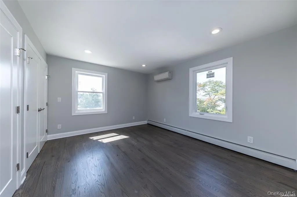 Bedroom Bedroom