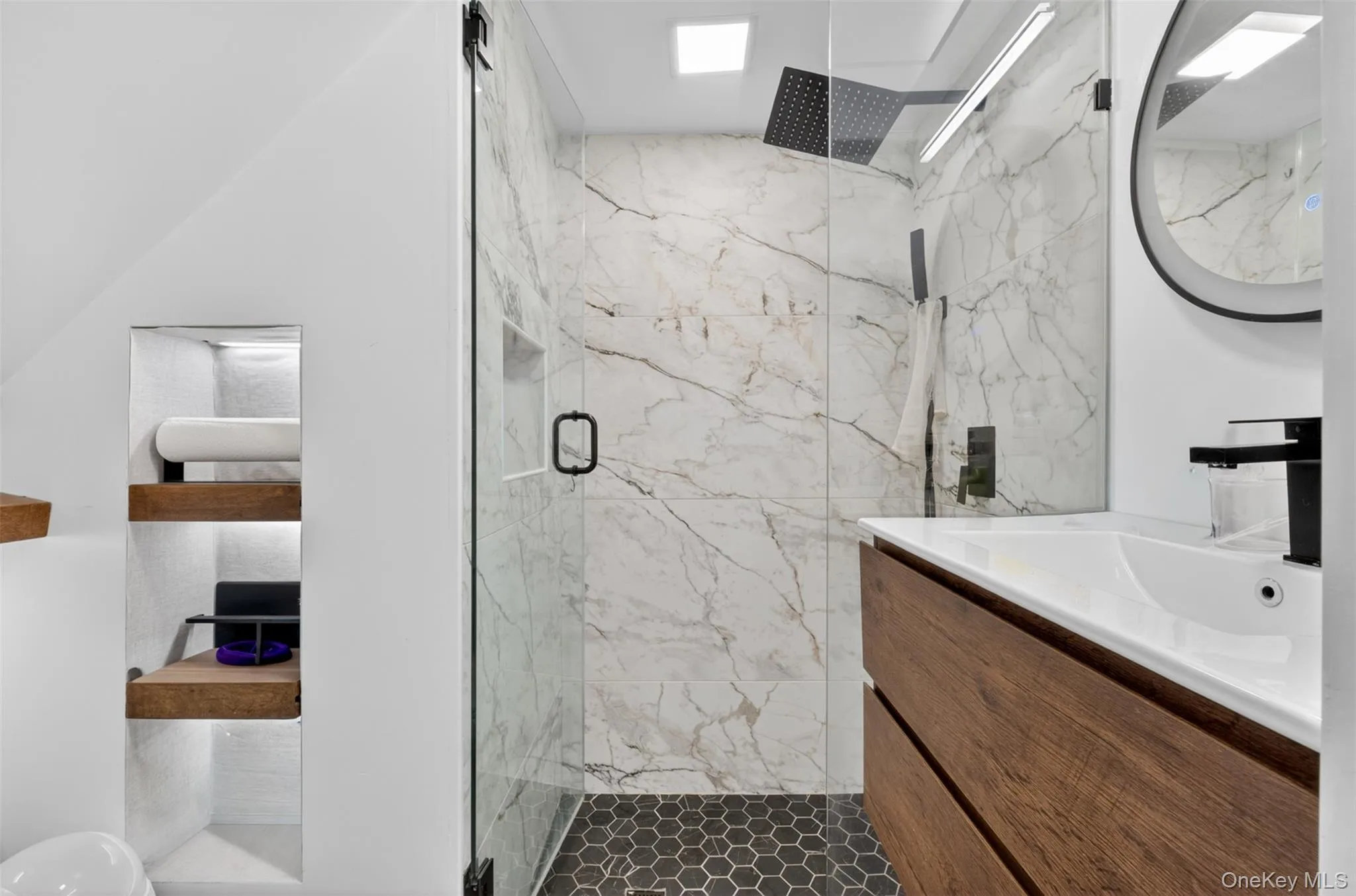269-03 81st Avenue, New York, NY, 4 Bedrooms Bedrooms, 12 Rooms Rooms,3 BathroomsBathrooms,Residential,For Rent,81st,0,998620 269-03 81st Avenue, New York, NY, 4 Bedrooms Bedrooms, 12 Rooms Rooms,3 BathroomsBathrooms,Residential,For Rent,81st,0,998620