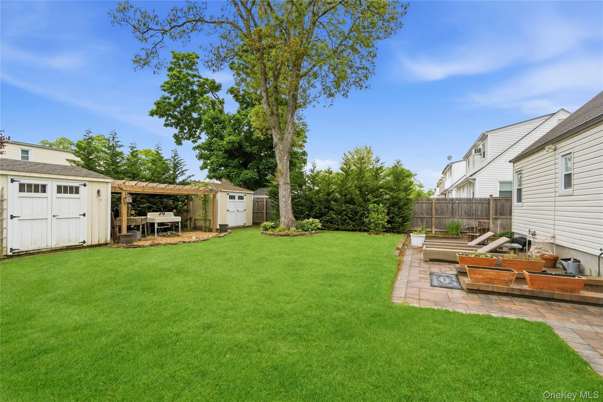319 Fulton Avenue, Babylon, NY, 4 Bedrooms Bedrooms, 6 Rooms Rooms,1 BathroomBathrooms,Residential,For Rent,Fulton,0,998624 319 Fulton Avenue, Babylon, NY, 4 Bedrooms Bedrooms, 6 Rooms Rooms,1 BathroomBathrooms,Residential,For Rent,Fulton,0,998624