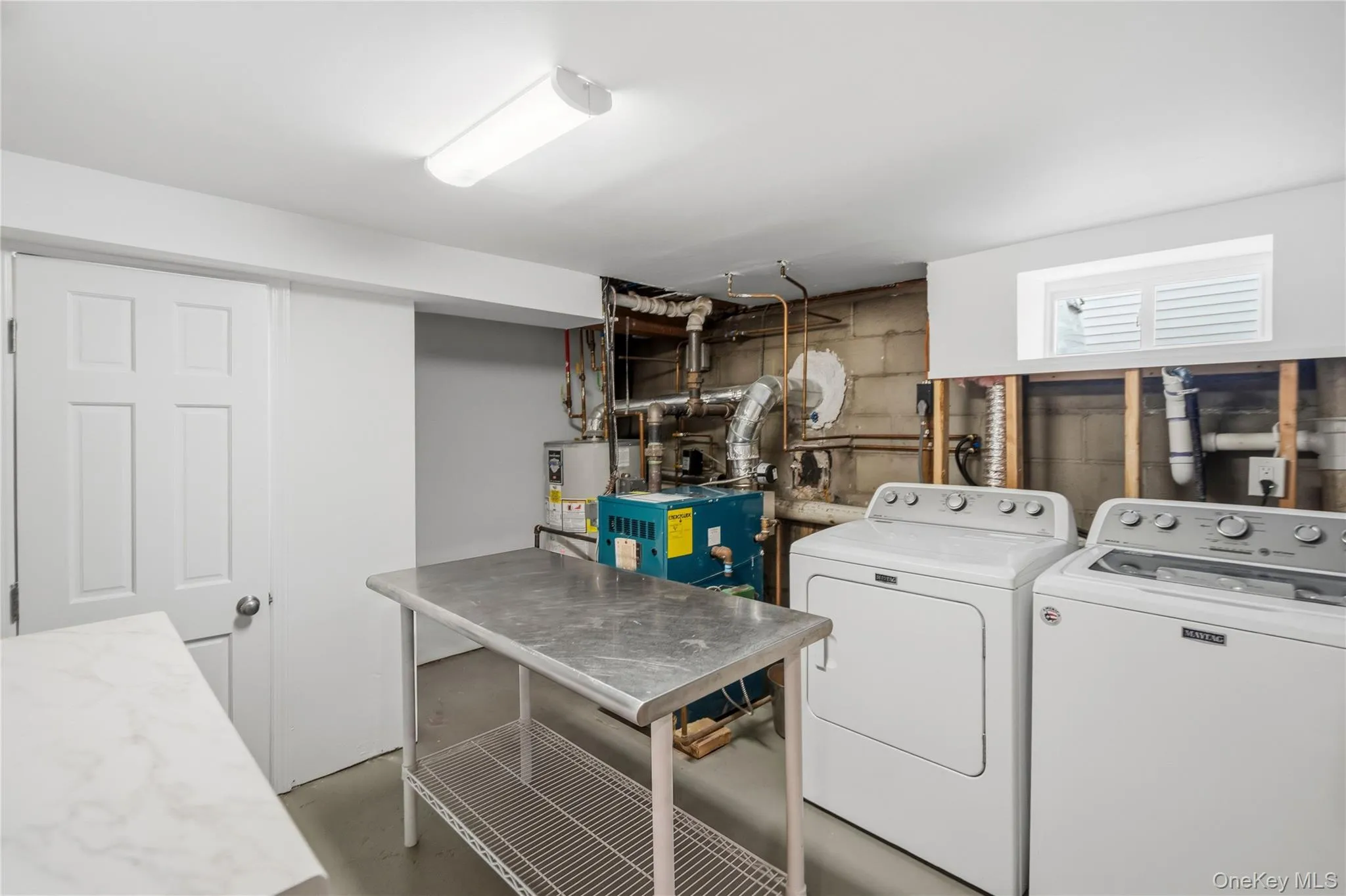 319 Fulton Avenue, Babylon, NY, 4 Bedrooms Bedrooms, 6 Rooms Rooms,1 BathroomBathrooms,Residential,For Rent,Fulton,0,998624 319 Fulton Avenue, Babylon, NY, 4 Bedrooms Bedrooms, 6 Rooms Rooms,1 BathroomBathrooms,Residential,For Rent,Fulton,0,998624
