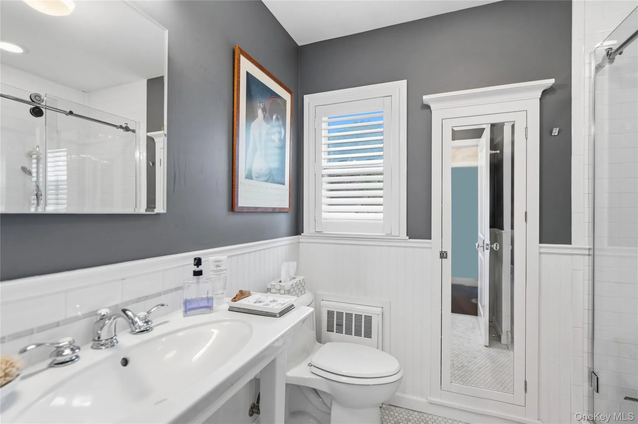 319 Fulton Avenue, Babylon, NY, 4 Bedrooms Bedrooms, 6 Rooms Rooms,1 BathroomBathrooms,Residential,For Rent,Fulton,0,998624 319 Fulton Avenue, Babylon, NY, 4 Bedrooms Bedrooms, 6 Rooms Rooms,1 BathroomBathrooms,Residential,For Rent,Fulton,0,998624