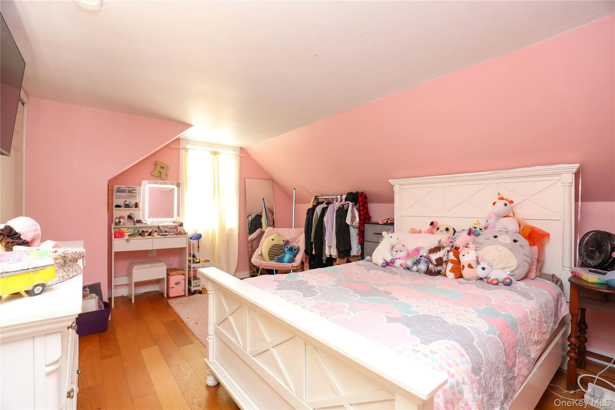 52 Phillips Avenue, Lloyd, NY, 4 Bedrooms Bedrooms, 6 Rooms Rooms,2 BathroomsBathrooms,Residential,For Rent,Phillips,0,998627 52 Phillips Avenue, Lloyd, NY, 4 Bedrooms Bedrooms, 6 Rooms Rooms,2 BathroomsBathrooms,Residential,For Rent,Phillips,0,998627