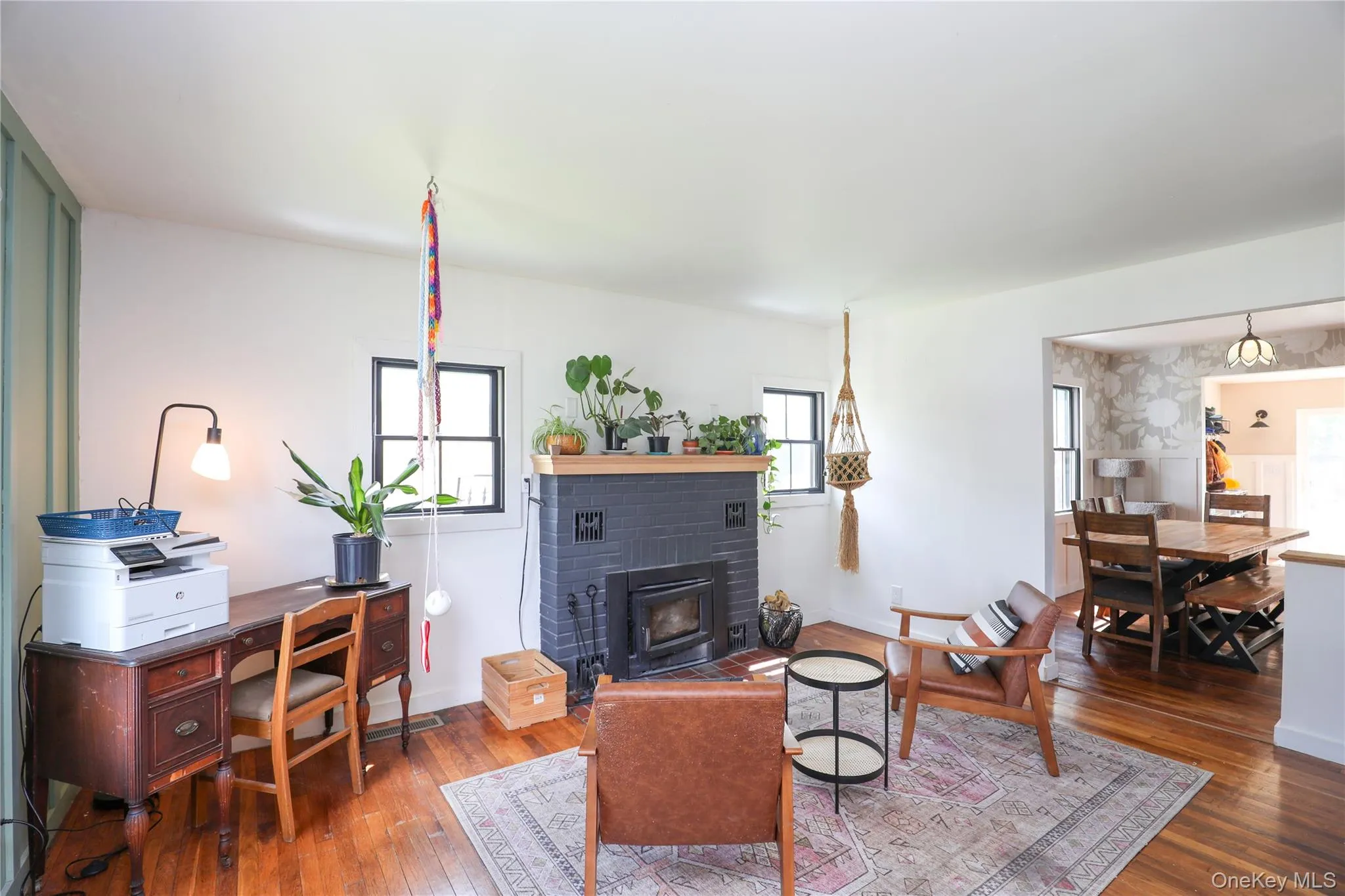 52 Phillips Avenue, Lloyd, NY, 4 Bedrooms Bedrooms, 6 Rooms Rooms,2 BathroomsBathrooms,Residential,For Rent,Phillips,0,998627 52 Phillips Avenue, Lloyd, NY, 4 Bedrooms Bedrooms, 6 Rooms Rooms,2 BathroomsBathrooms,Residential,For Rent,Phillips,0,998627