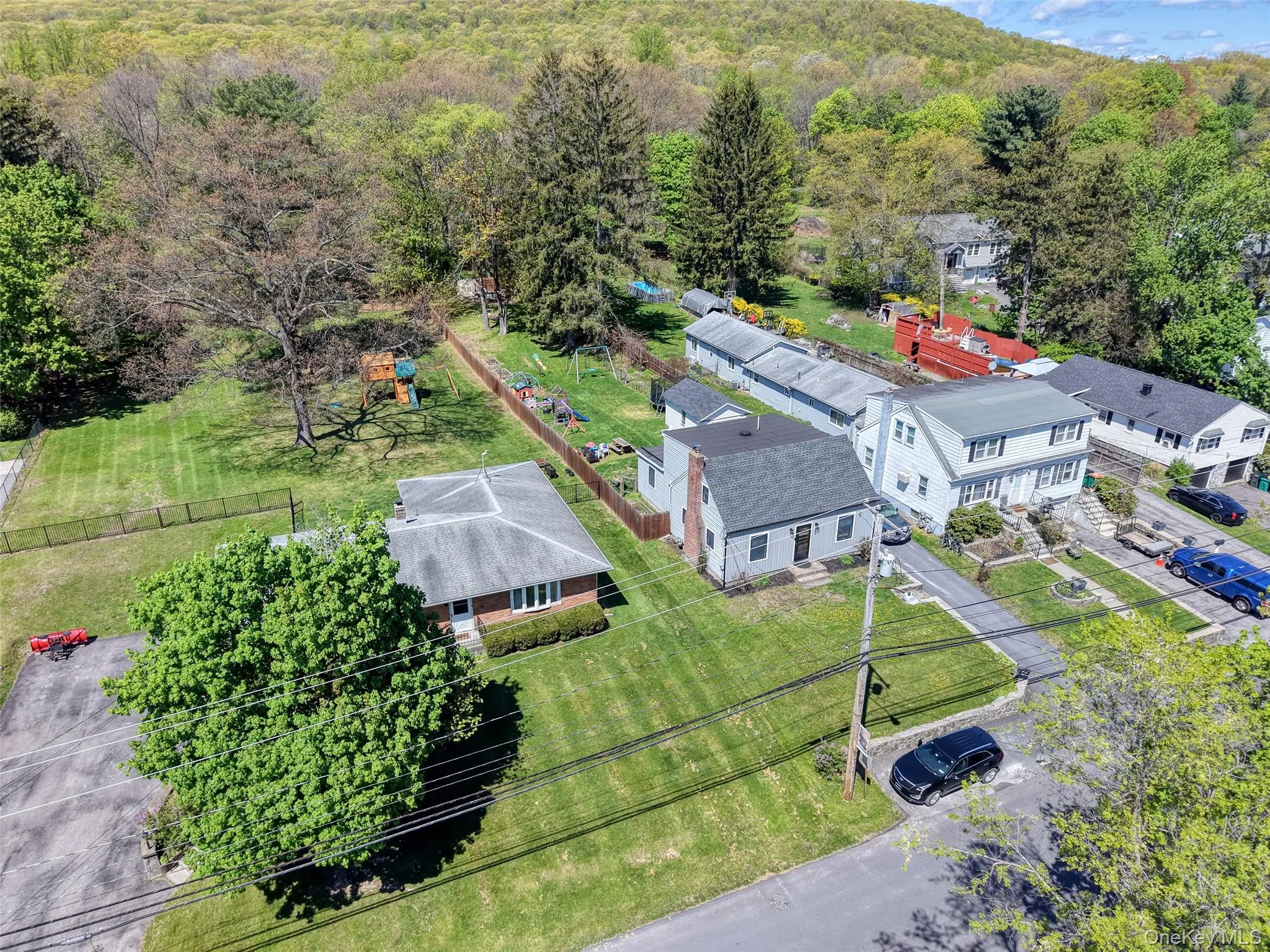 52 Phillips Avenue, Lloyd, NY, 4 Bedrooms Bedrooms, 6 Rooms Rooms,2 BathroomsBathrooms,Residential,For Rent,Phillips,0,998627 52 Phillips Avenue, Lloyd, NY, 4 Bedrooms Bedrooms, 6 Rooms Rooms,2 BathroomsBathrooms,Residential,For Rent,Phillips,0,998627