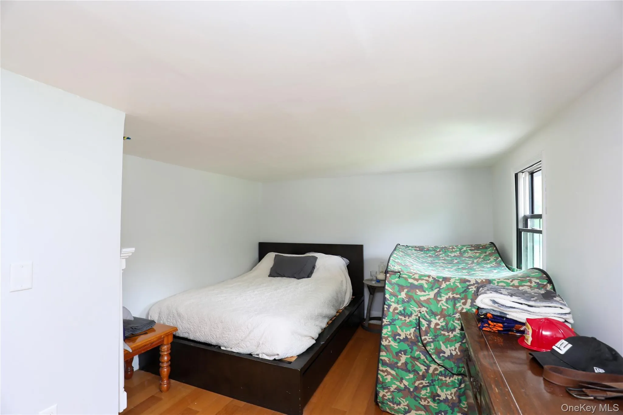 52 Phillips Avenue, Lloyd, NY, 4 Bedrooms Bedrooms, 6 Rooms Rooms,2 BathroomsBathrooms,Residential,For Rent,Phillips,0,998627 52 Phillips Avenue, Lloyd, NY, 4 Bedrooms Bedrooms, 6 Rooms Rooms,2 BathroomsBathrooms,Residential,For Rent,Phillips,0,998627