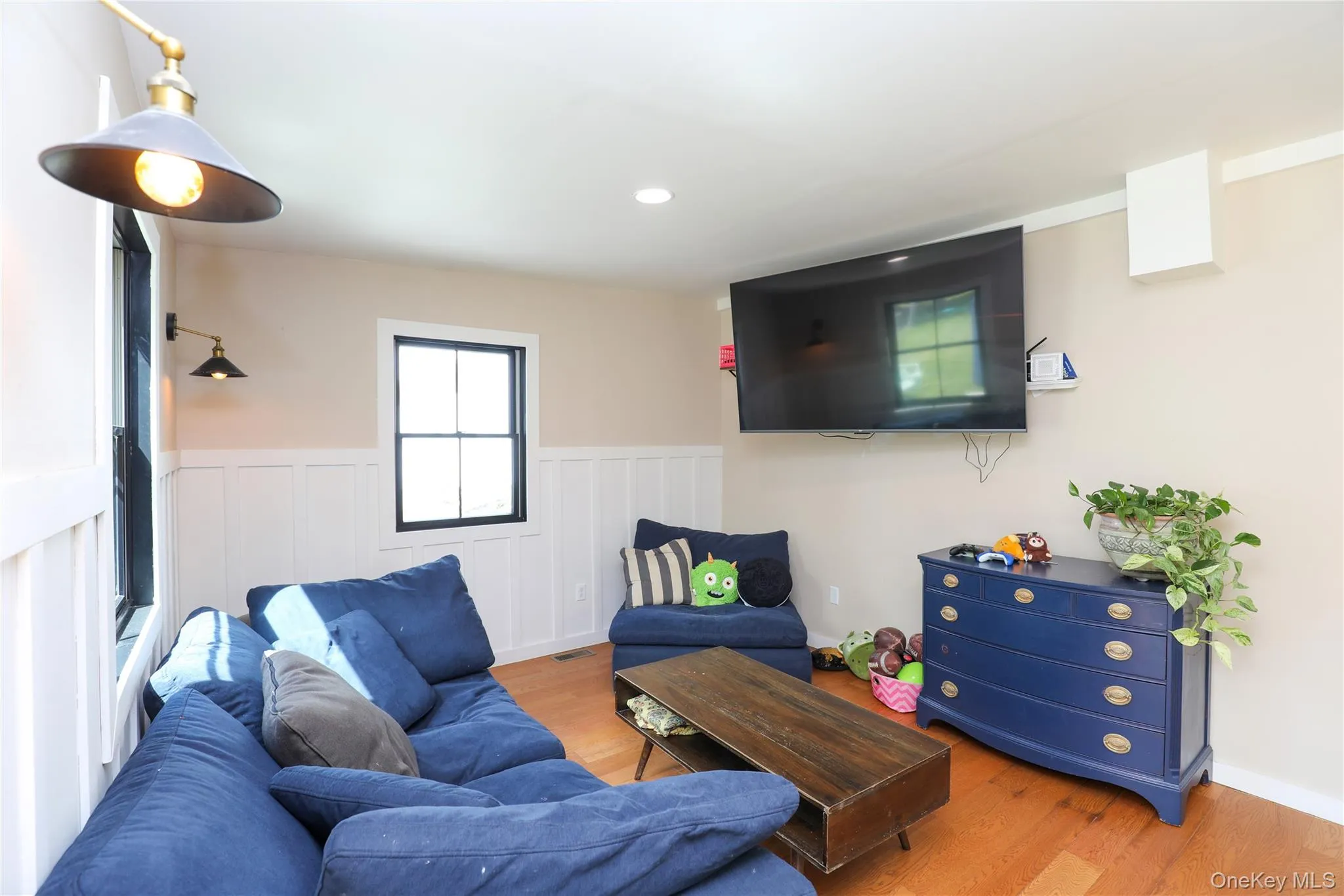 52 Phillips Avenue, Lloyd, NY, 4 Bedrooms Bedrooms, 6 Rooms Rooms,2 BathroomsBathrooms,Residential,For Rent,Phillips,0,998627 52 Phillips Avenue, Lloyd, NY, 4 Bedrooms Bedrooms, 6 Rooms Rooms,2 BathroomsBathrooms,Residential,For Rent,Phillips,0,998627