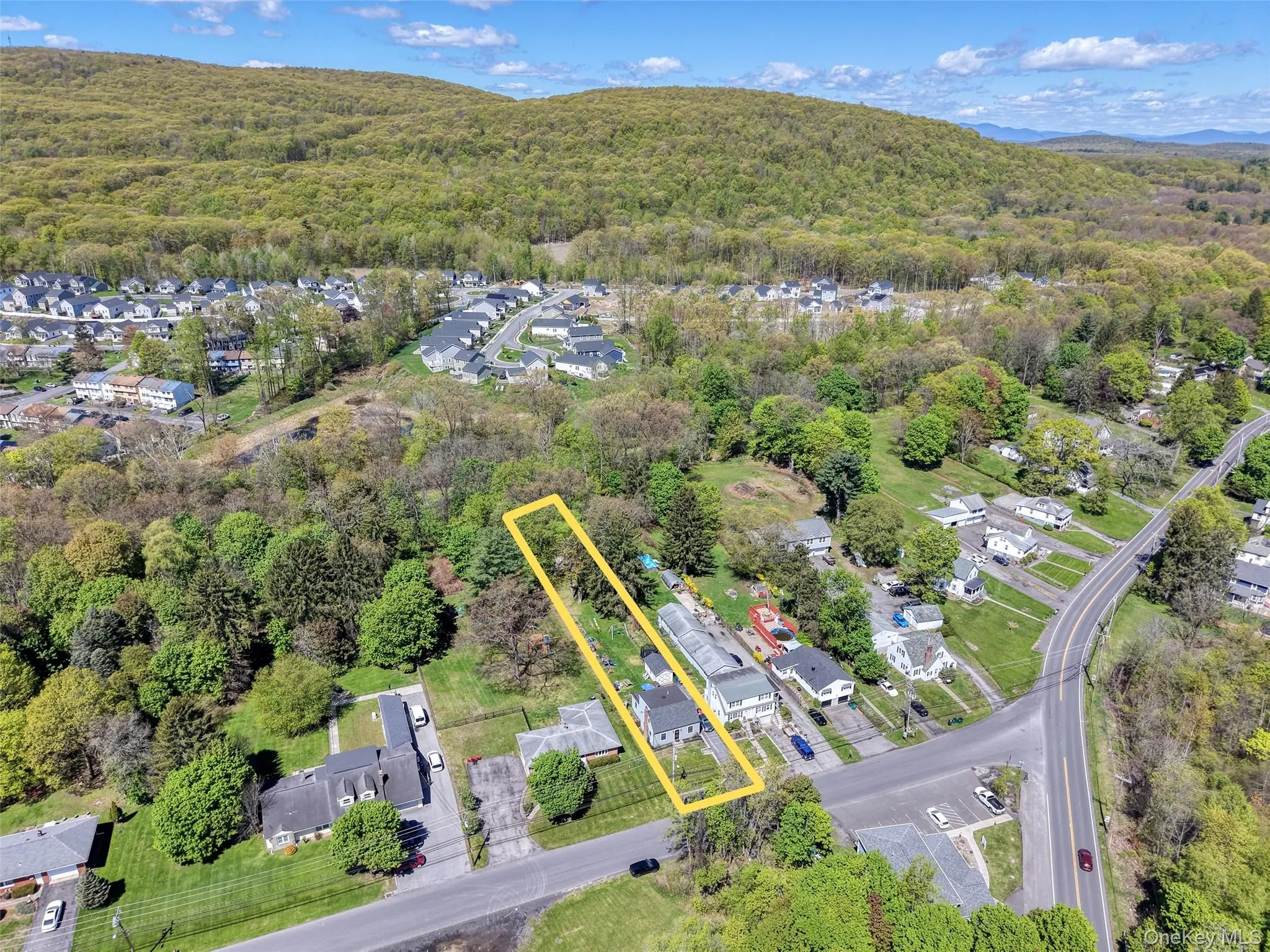 52 Phillips Avenue, Lloyd, NY, 4 Bedrooms Bedrooms, 6 Rooms Rooms,2 BathroomsBathrooms,Residential,For Rent,Phillips,0,998627 52 Phillips Avenue, Lloyd, NY, 4 Bedrooms Bedrooms, 6 Rooms Rooms,2 BathroomsBathrooms,Residential,For Rent,Phillips,0,998627