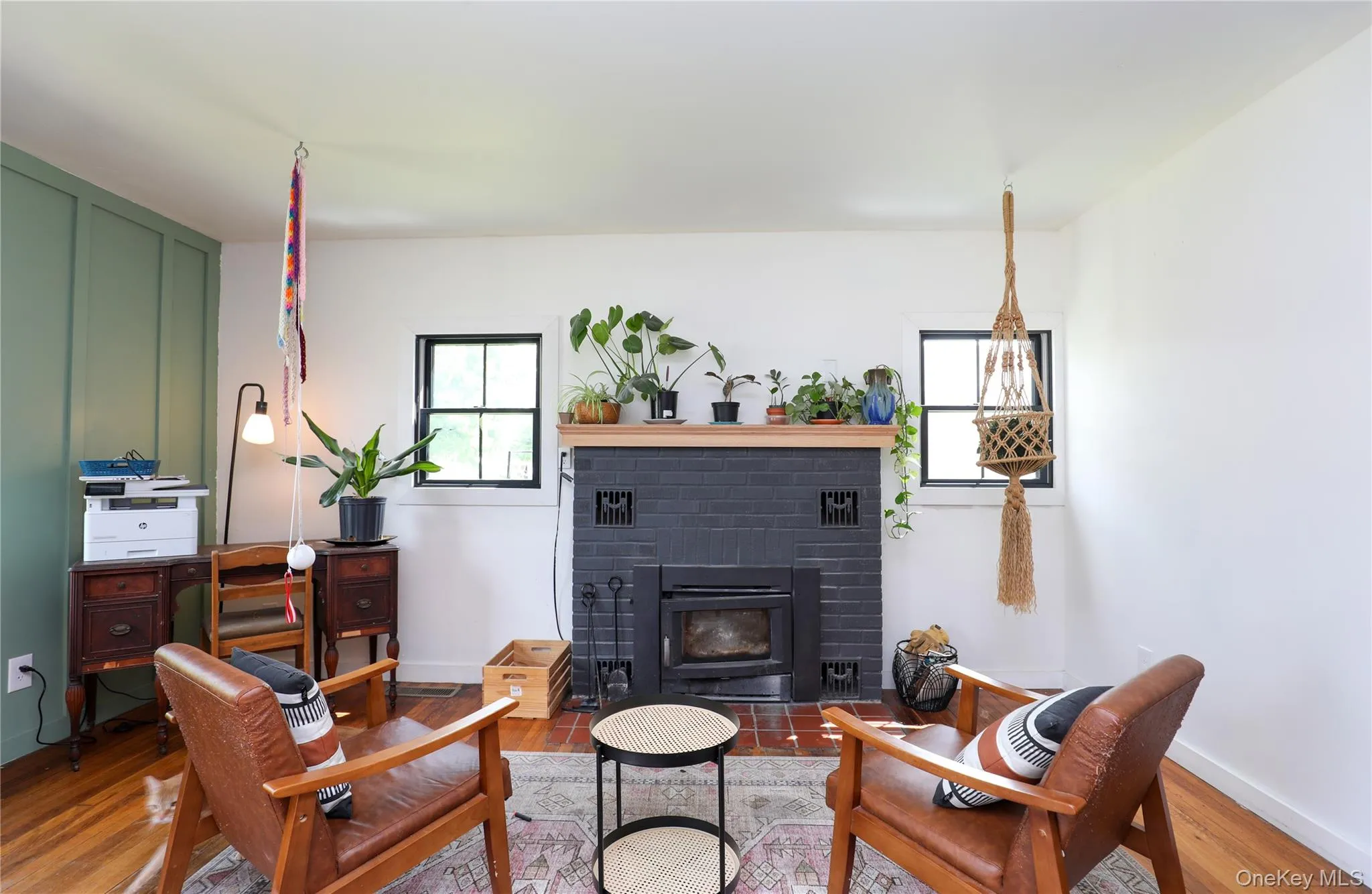 52 Phillips Avenue, Lloyd, NY, 4 Bedrooms Bedrooms, 6 Rooms Rooms,2 BathroomsBathrooms,Residential,For Rent,Phillips,0,998627 52 Phillips Avenue, Lloyd, NY, 4 Bedrooms Bedrooms, 6 Rooms Rooms,2 BathroomsBathrooms,Residential,For Rent,Phillips,0,998627