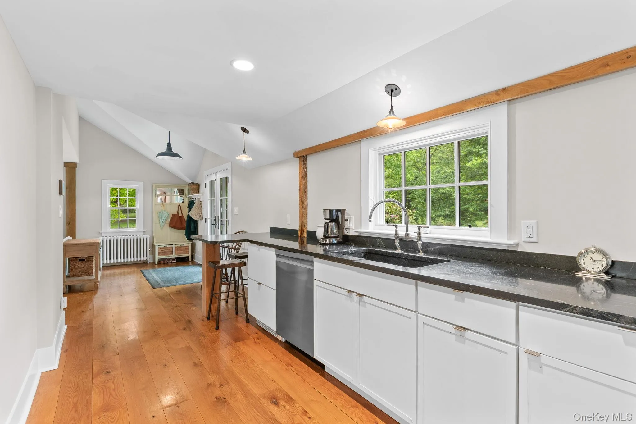 23 Pound Ridge Road, Pound Ridge, NY, 3 Bedrooms Bedrooms, 7 Rooms Rooms,2 BathroomsBathrooms,Residential,For Rent,Pound Ridge,0,998629 23 Pound Ridge Road, Pound Ridge, NY, 3 Bedrooms Bedrooms, 7 Rooms Rooms,2 BathroomsBathrooms,Residential,For Rent,Pound Ridge,0,998629