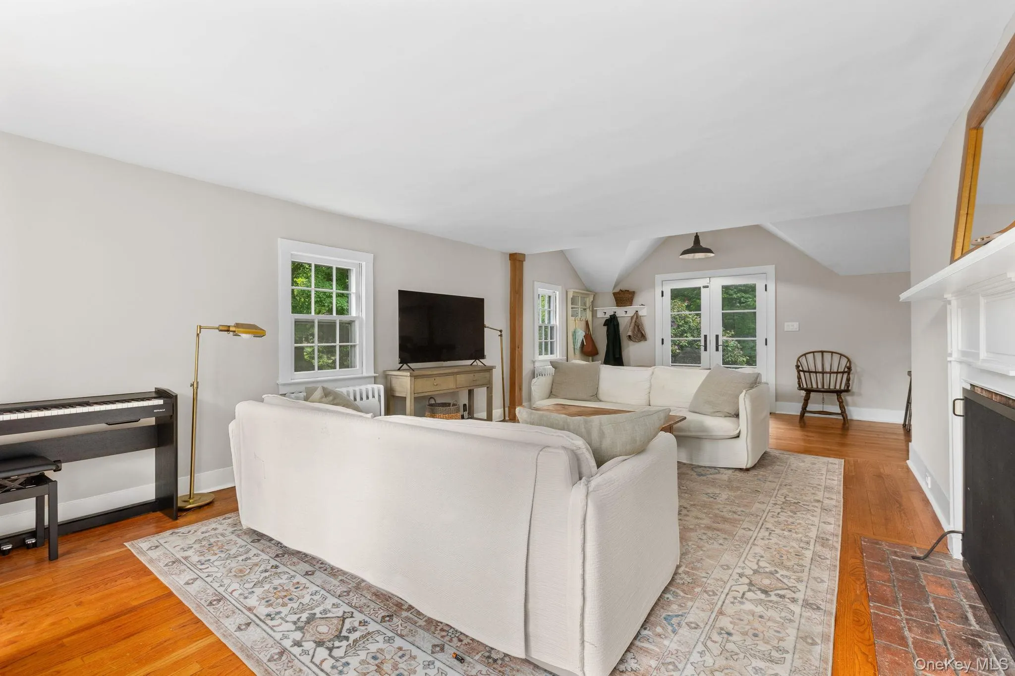 23 Pound Ridge Road, Pound Ridge, NY, 3 Bedrooms Bedrooms, 7 Rooms Rooms,2 BathroomsBathrooms,Residential,For Rent,Pound Ridge,0,998629 23 Pound Ridge Road, Pound Ridge, NY, 3 Bedrooms Bedrooms, 7 Rooms Rooms,2 BathroomsBathrooms,Residential,For Rent,Pound Ridge,0,998629