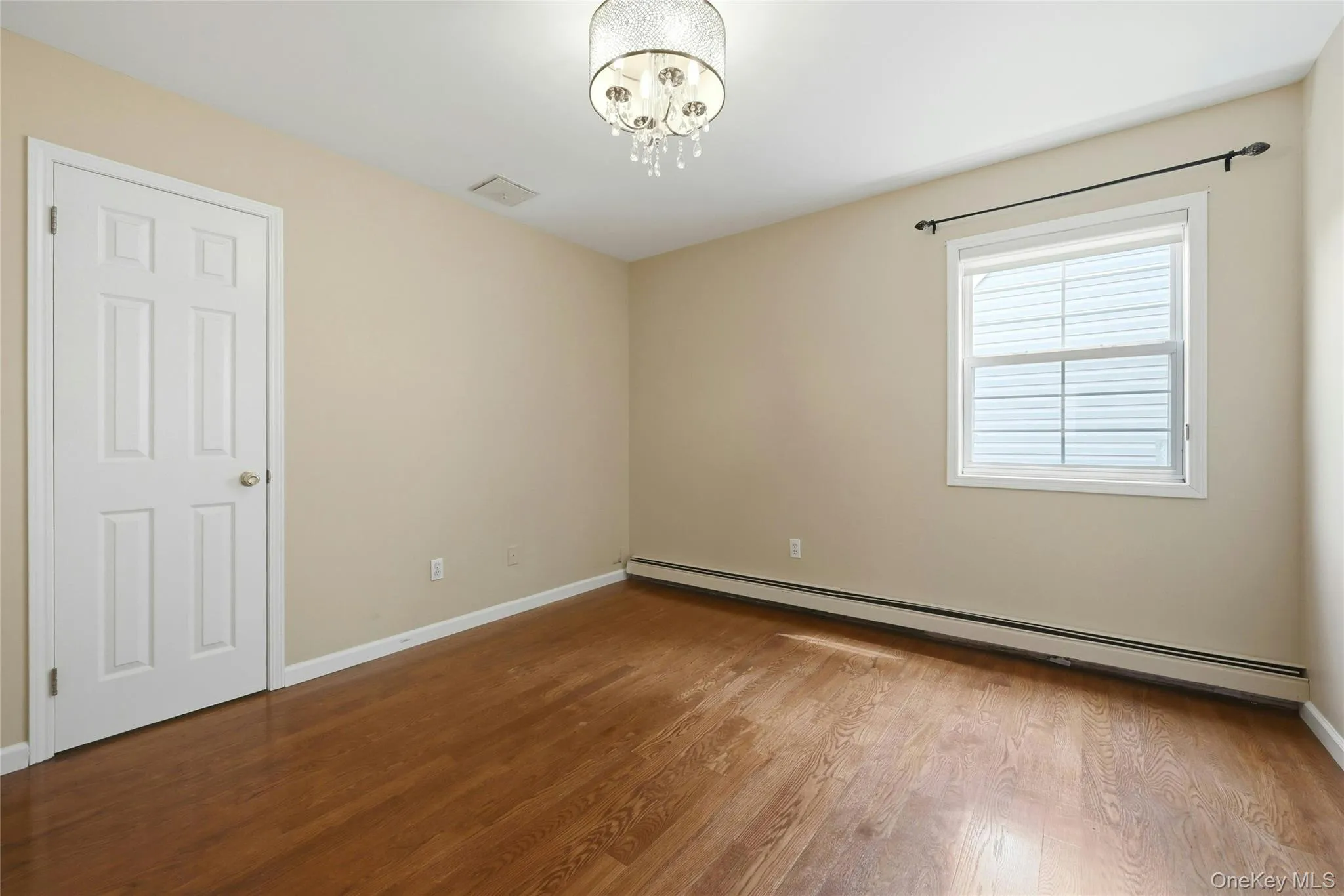 9 Oxford Court, Babylon, NY, 4 Bedrooms Bedrooms, 11 Rooms Rooms,3 BathroomsBathrooms,Residential,For Rent,Oxford,0,998630 9 Oxford Court, Babylon, NY, 4 Bedrooms Bedrooms, 11 Rooms Rooms,3 BathroomsBathrooms,Residential,For Rent,Oxford,0,998630