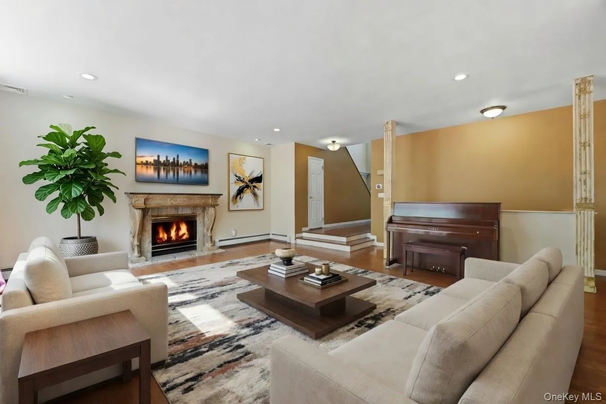9 Oxford Court, Babylon, NY, 4 Bedrooms Bedrooms, 11 Rooms Rooms,3 BathroomsBathrooms,Residential,For Rent,Oxford,0,998630 9 Oxford Court, Babylon, NY, 4 Bedrooms Bedrooms, 11 Rooms Rooms,3 BathroomsBathrooms,Residential,For Rent,Oxford,0,998630