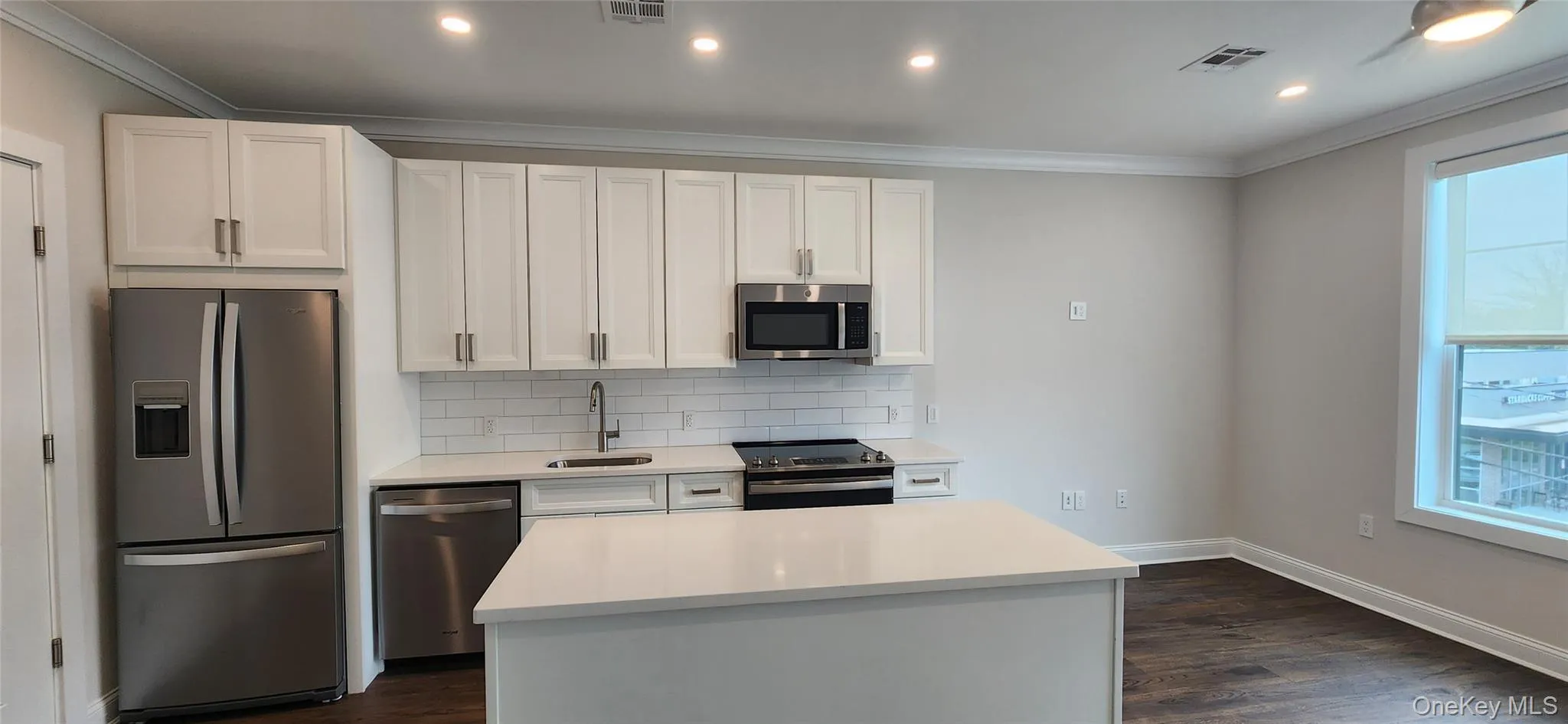 5 Freer Street, Hempstead, NY, 1 Bedroom Bedrooms, 3 Rooms Rooms,1 BathroomBathrooms,Residential Lease,For Rent,Freer Street,0,998631 5 Freer Street, Hempstead, NY, 1 Bedroom Bedrooms, 3 Rooms Rooms,1 BathroomBathrooms,Residential Lease,For Rent,Freer Street,0,998631