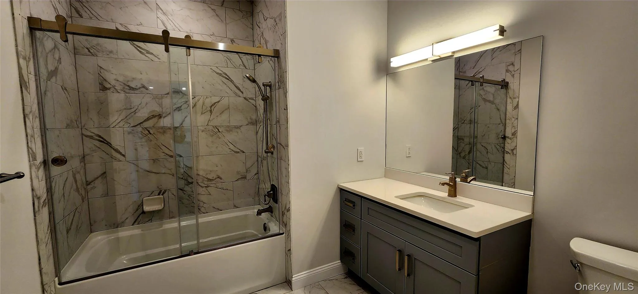 5 Freer Street, Hempstead, NY, 1 Bedroom Bedrooms, 3 Rooms Rooms,1 BathroomBathrooms,Residential Lease,For Rent,Freer Street,0,998631 5 Freer Street, Hempstead, NY, 1 Bedroom Bedrooms, 3 Rooms Rooms,1 BathroomBathrooms,Residential Lease,For Rent,Freer Street,0,998631